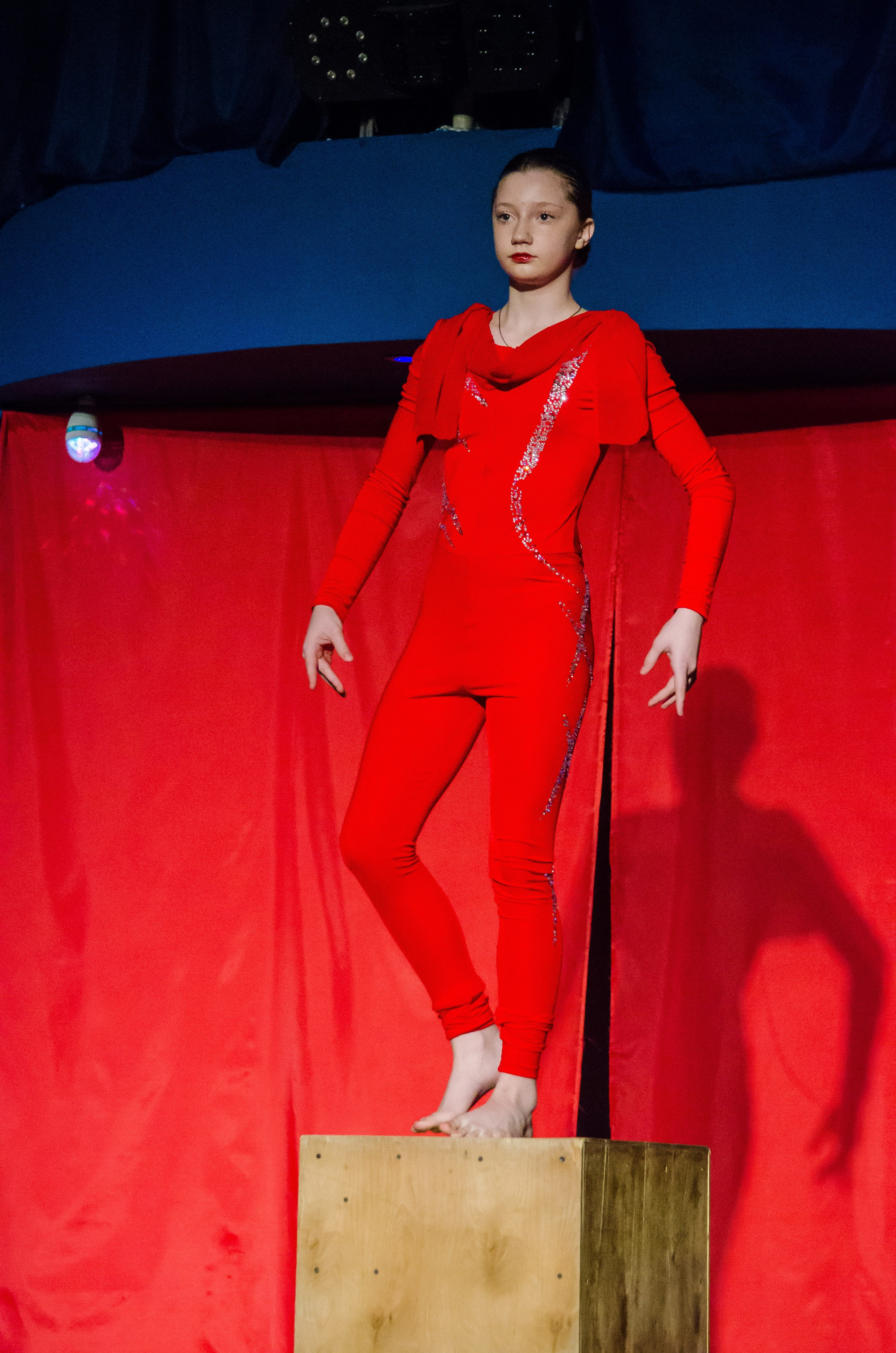 14 декабря, г. Омск. Золотое яблочко