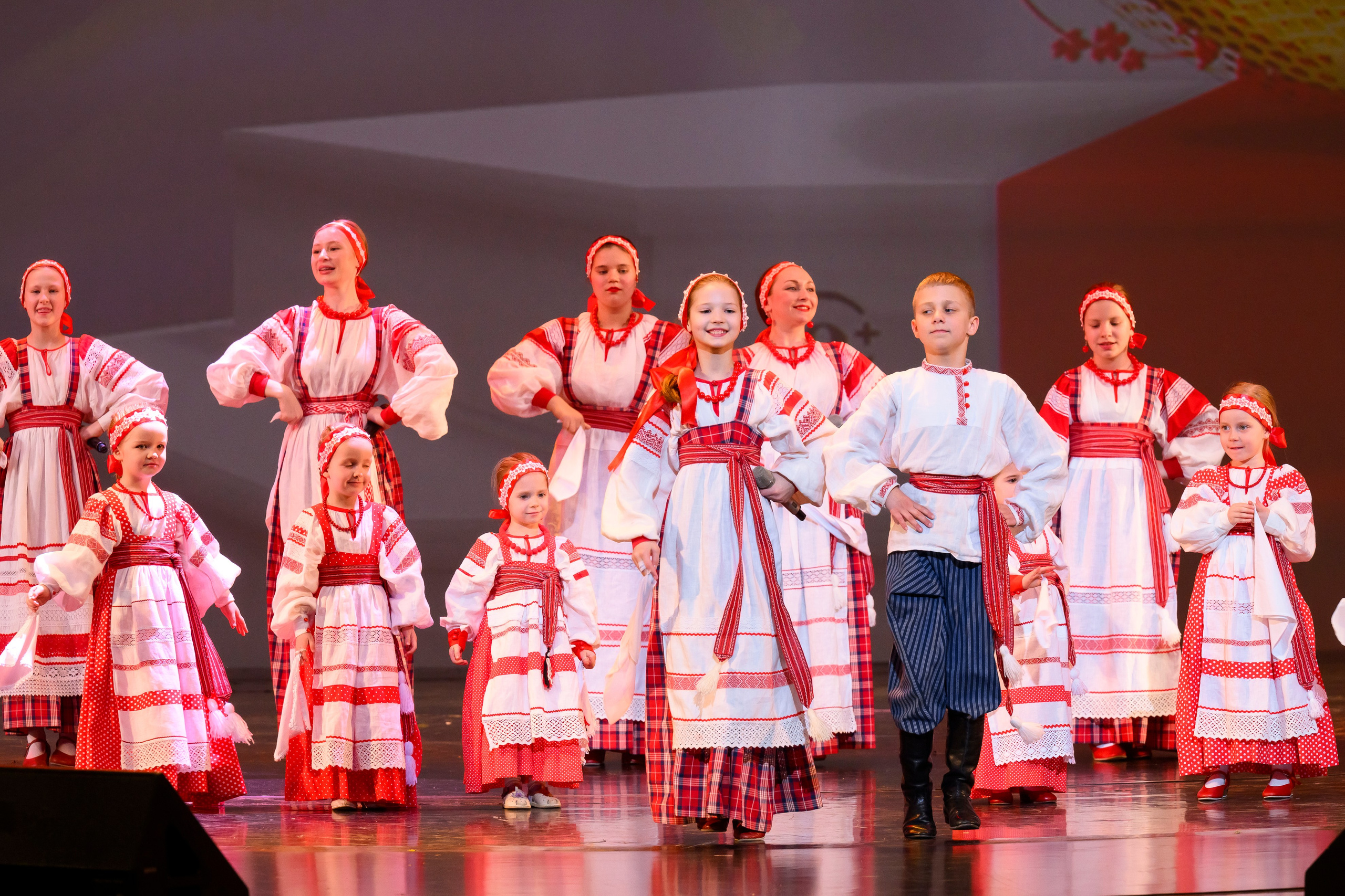 23 апреля, часть 2, БКЗ Октябрьский, г. Санкт-Петербург. Золотое яблочко