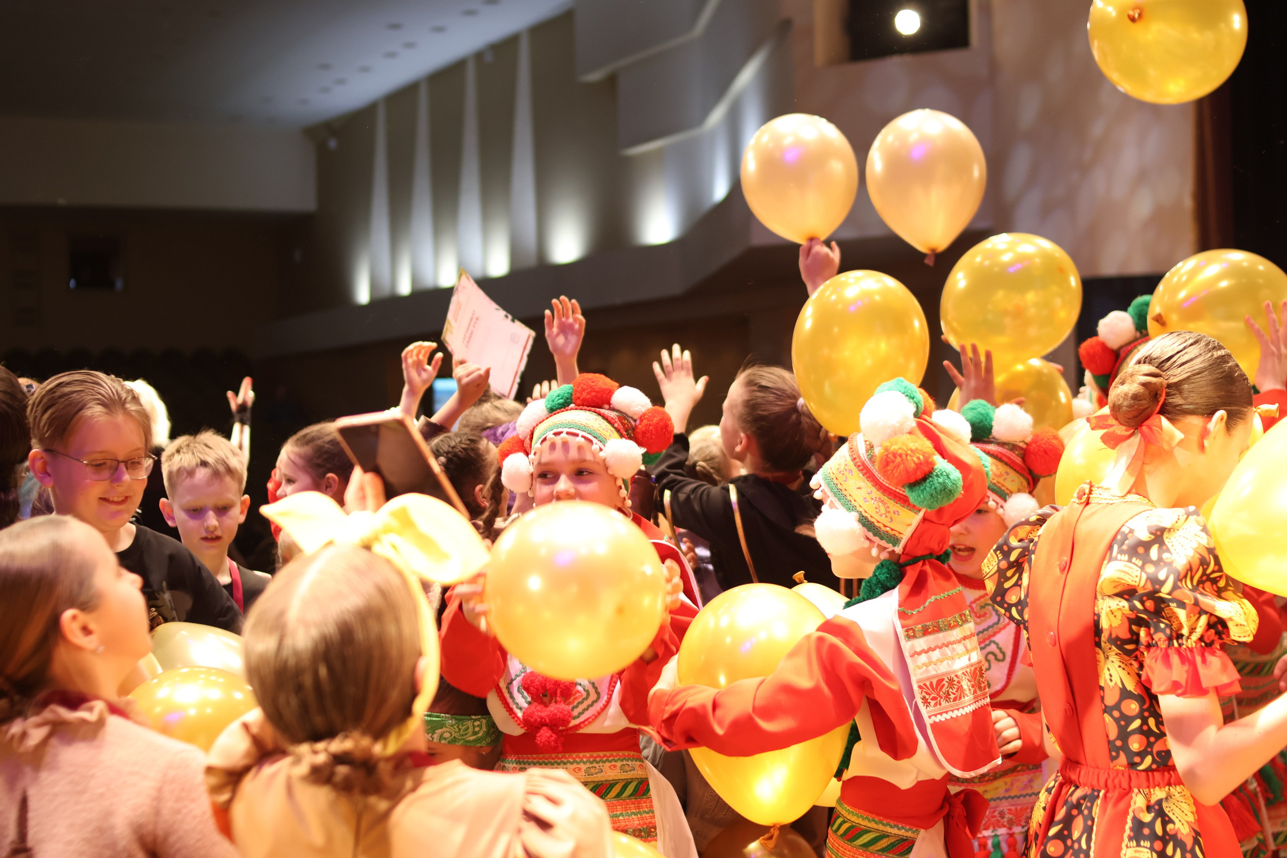 13 апреля, г. Томск. Золотое яблочко