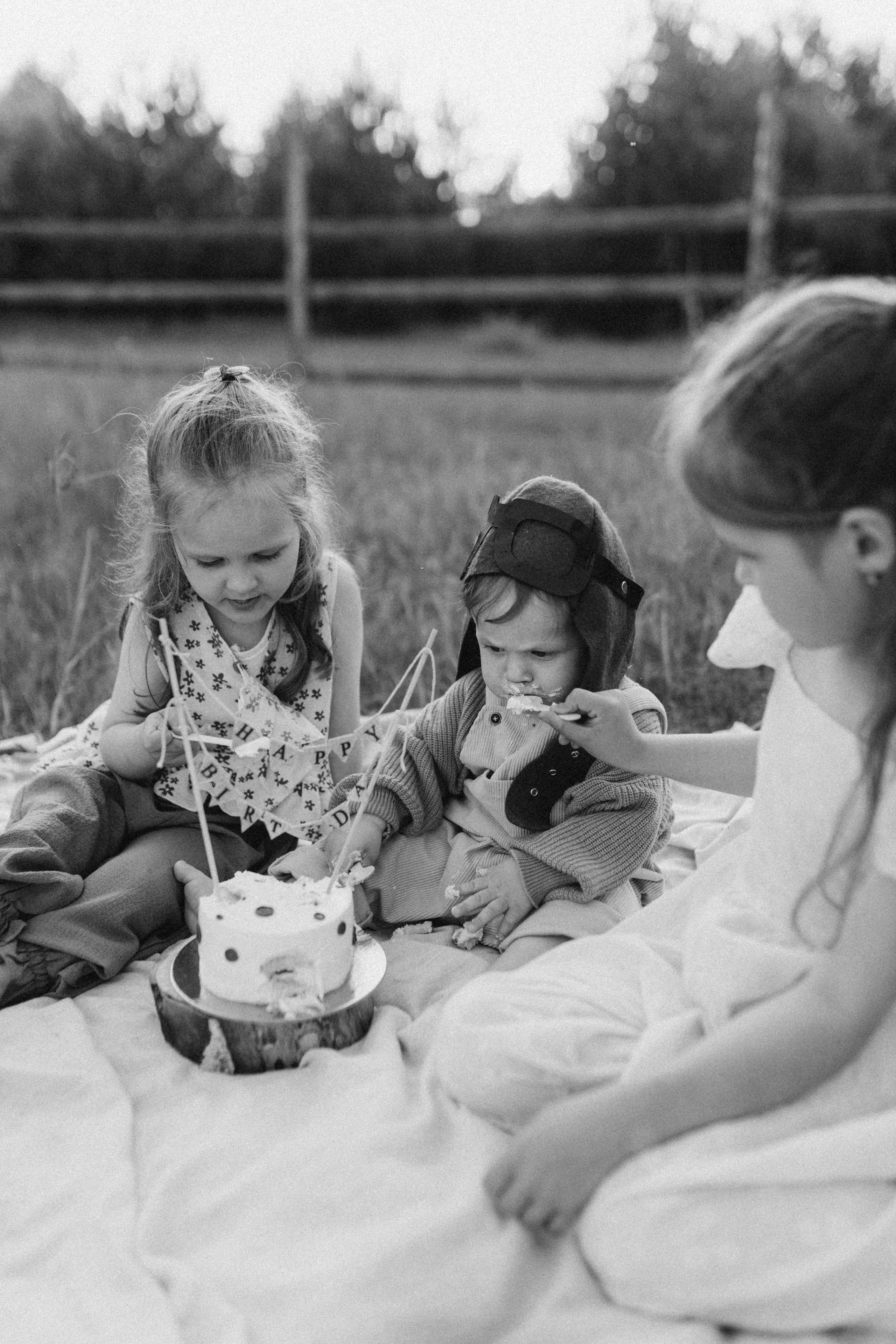 Смирновы. Феде 1 годик. Семейный и домашний фотограф Советский Югорск Екатерина Цыганок