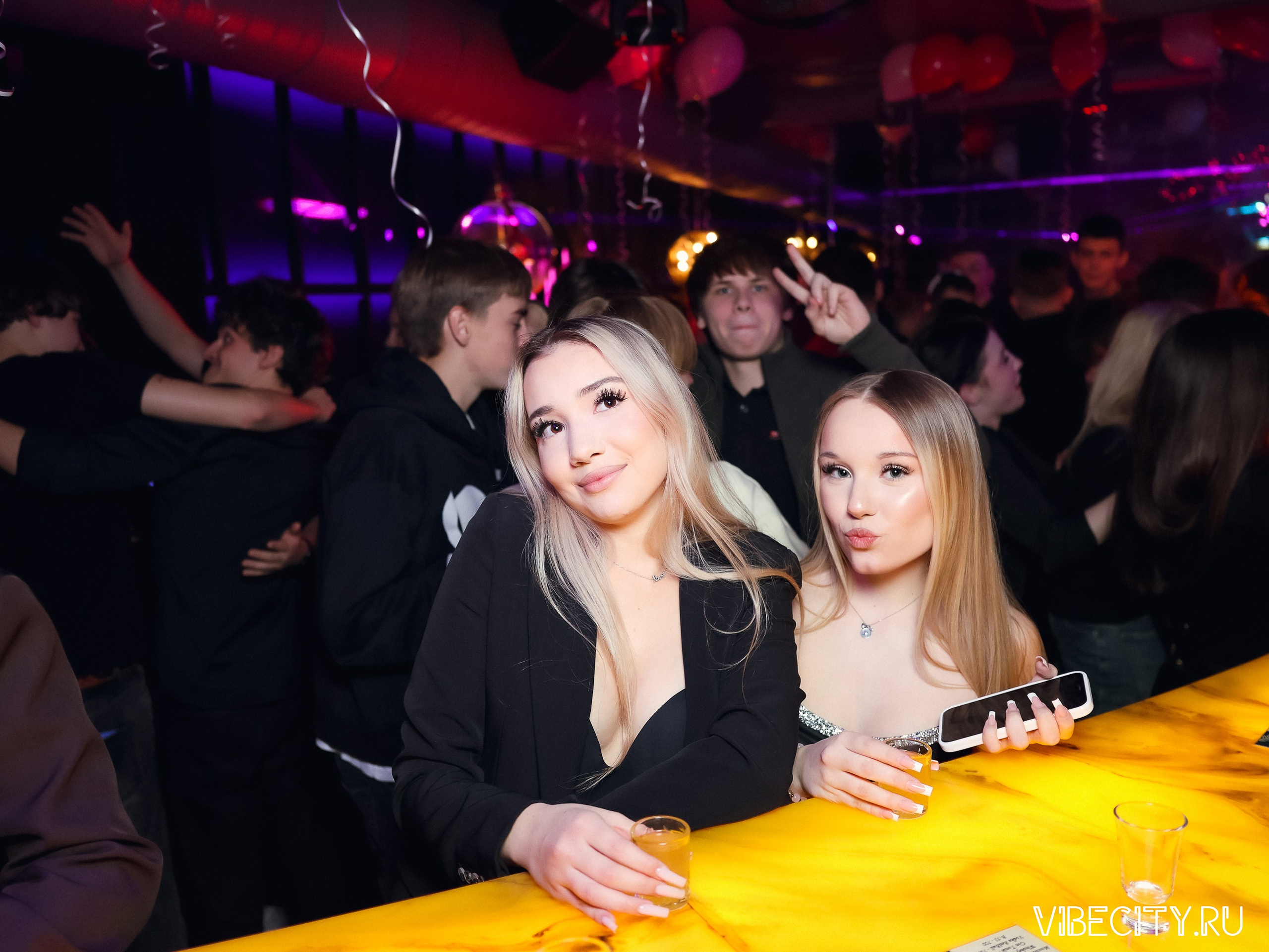 DOUBLE U. VIBECITY.RU Вайб Сити Ру Фоторепортажи Фотоотчеты Калининград