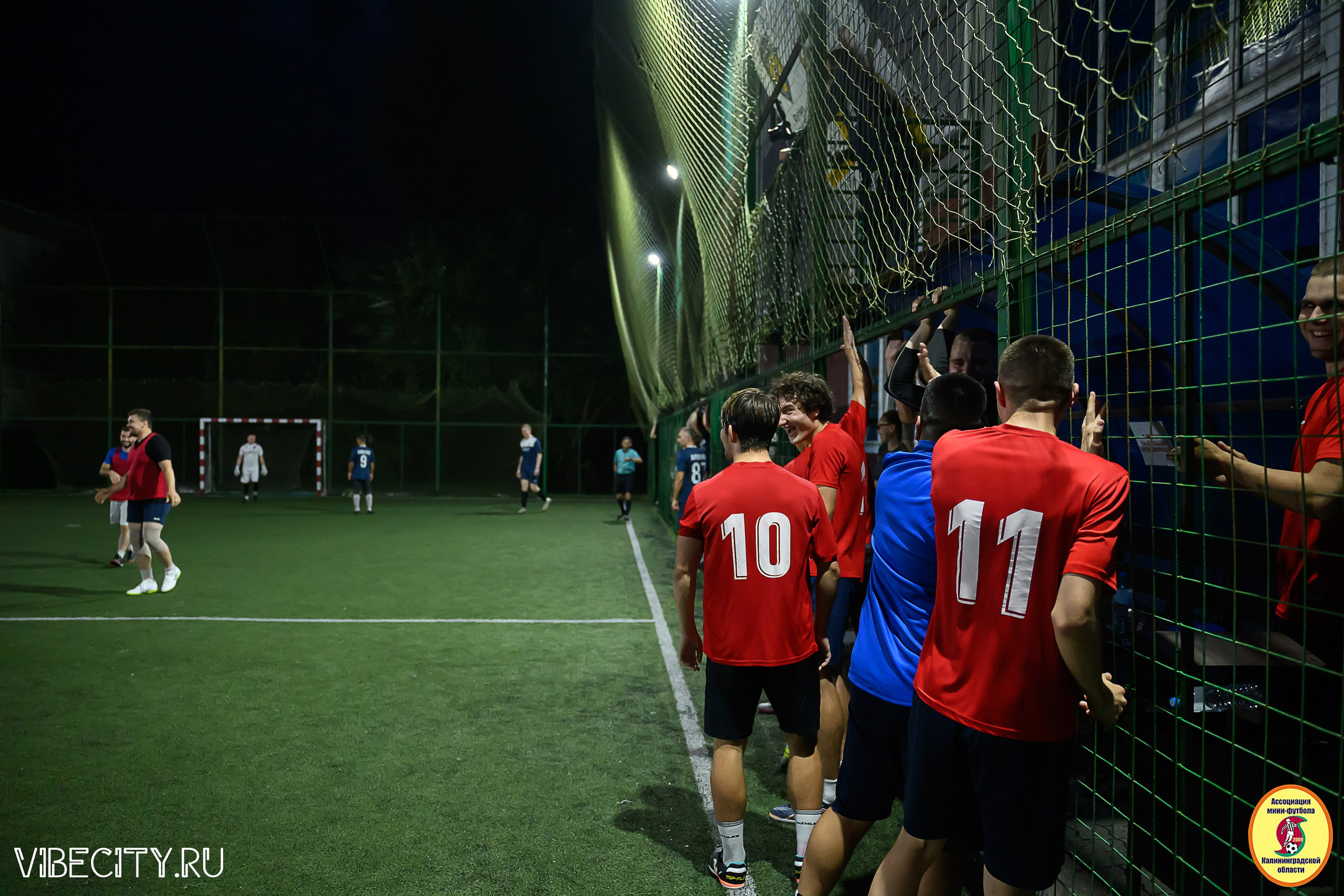 ФИНАЛЬНЫЕ ИГРЫ КУБКА МИНИ-ФУТБОЛЬНОЙ ЛИГИ И КУБКА КОРПОРАТИВНОЙ МФЛ 2025. VIBECITY.RU Вайб Сити Ру Фоторепортажи Фотоотчеты Калининград