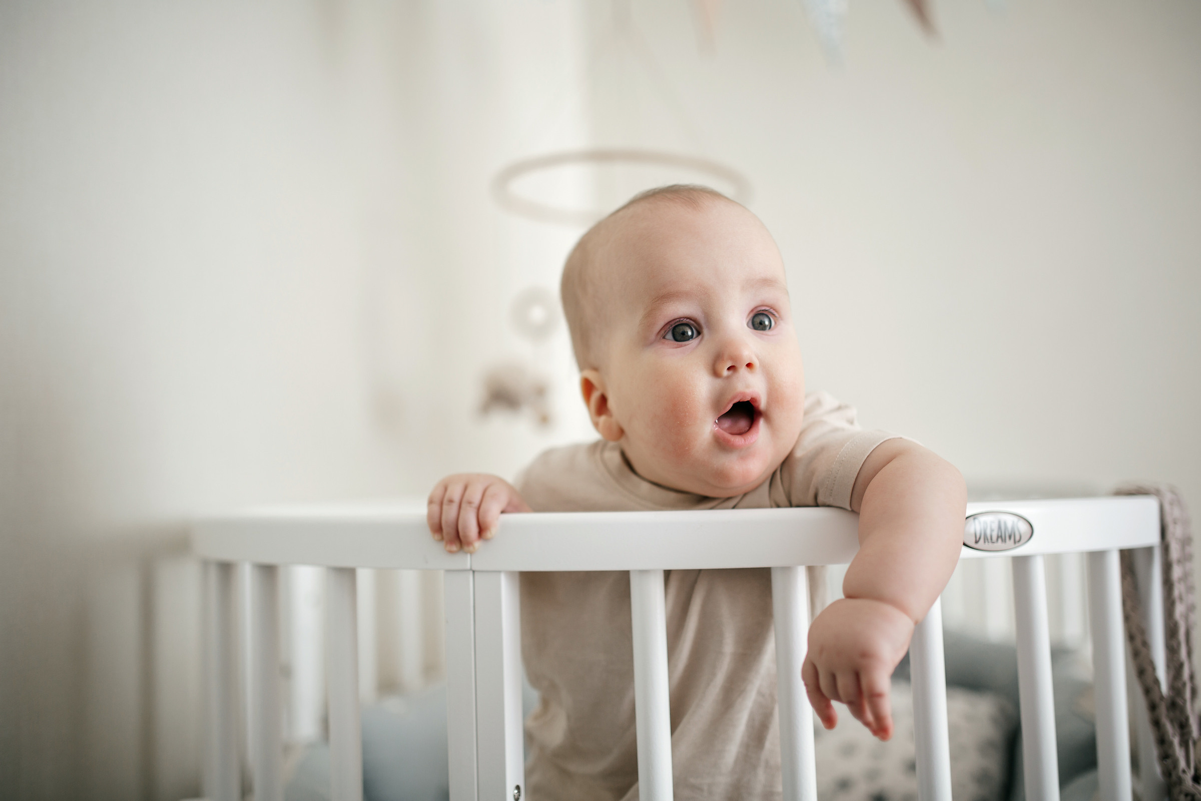 Семейная фотосессия дома в Екатеринбурге и Москве