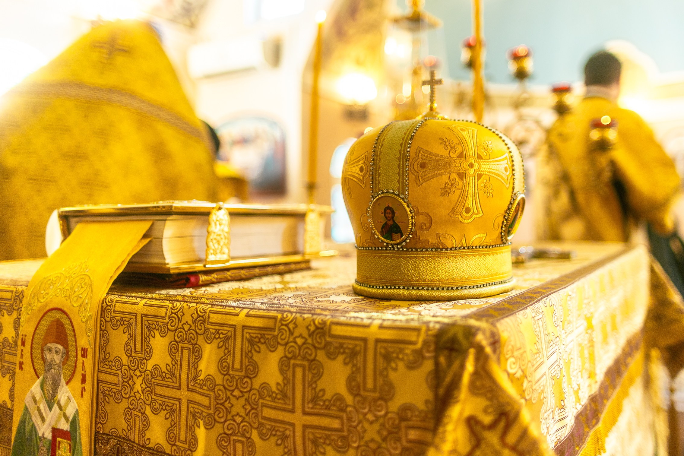 Митрополит Василий. 10 лет Храму Святителя Спиридона Тримифунтского. Фото и видеосъемка любых мероприятий в городе Краснодаре и Краснодарском крае. Щеколдин Антон