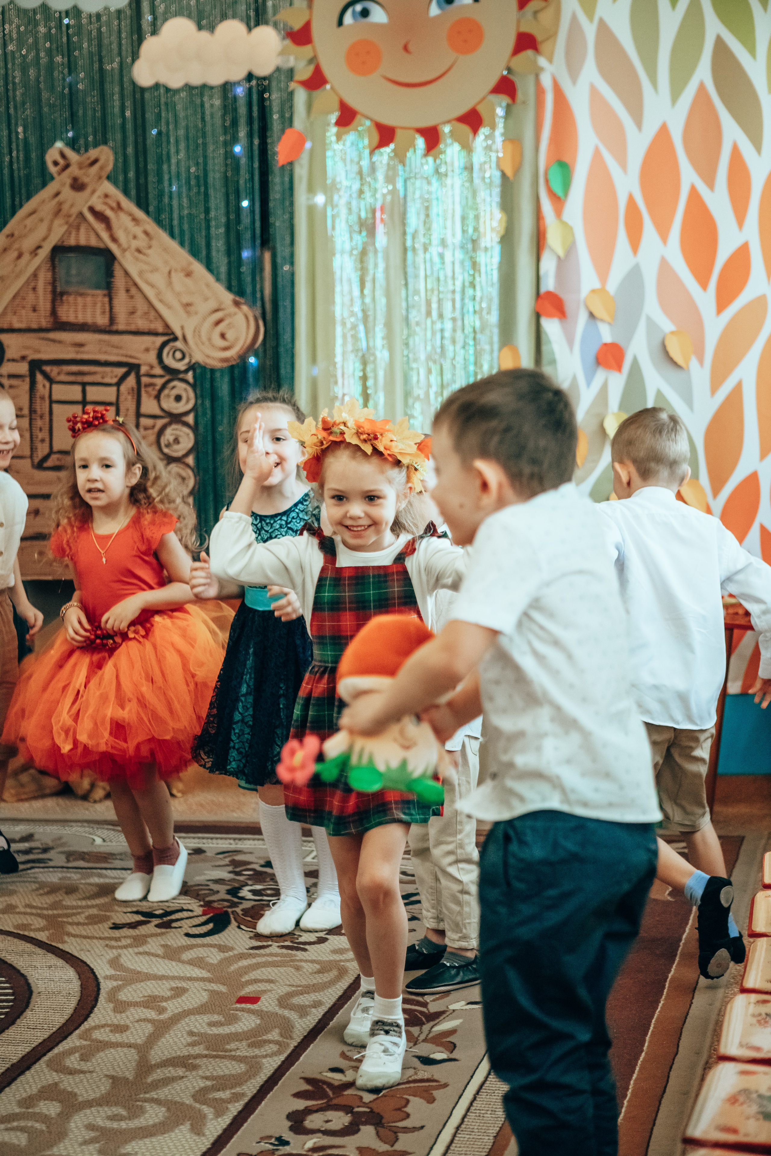 Утренник «Праздник осени». Семейный и детский фотограф в г. Новосибирске Макеева Анастасия