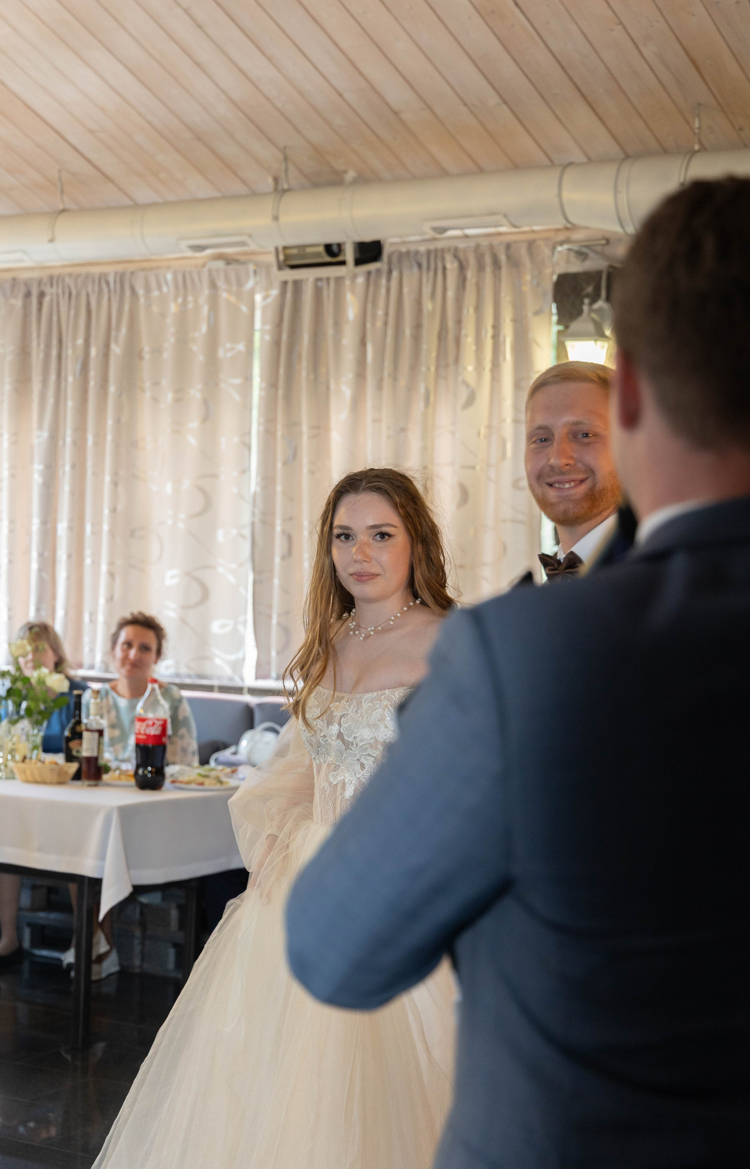 Свадебная фотосессия свадебный фотограф Татьяна Марсуверских свадебная фотопрогулка Москва Жуковский. Фотограф для маркетплейсов, фотоуслуги в Жуковском Татьяна Марсуверских