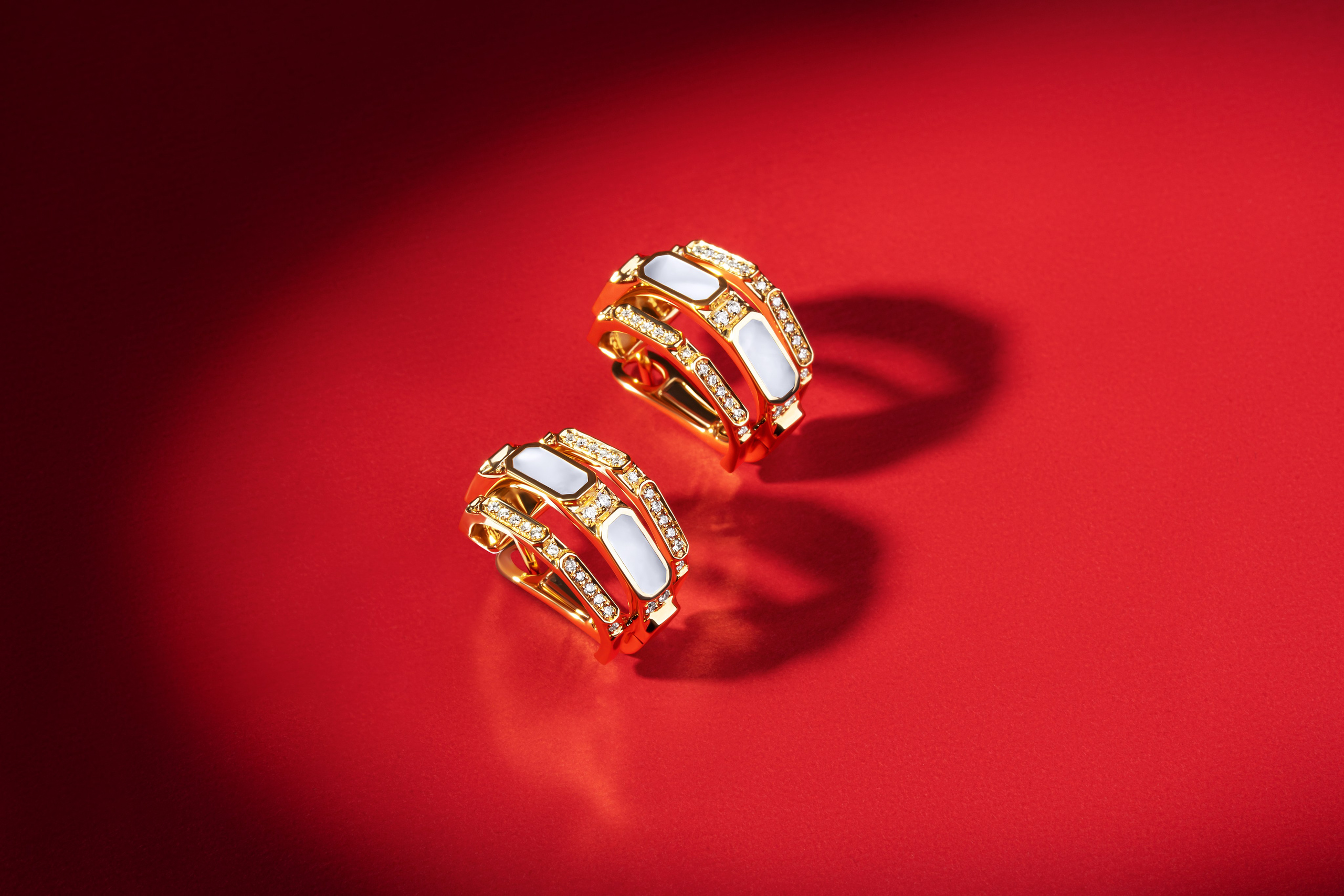 Jewelry. Retouching service