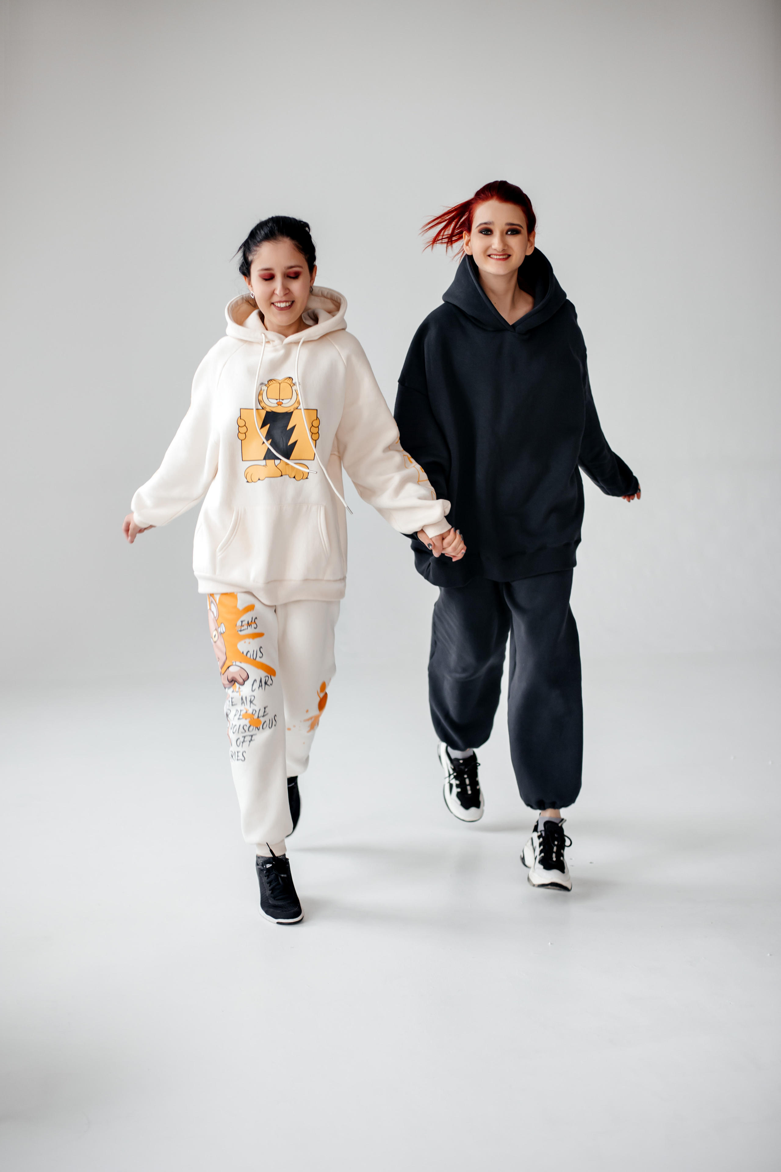 Смелые девчата