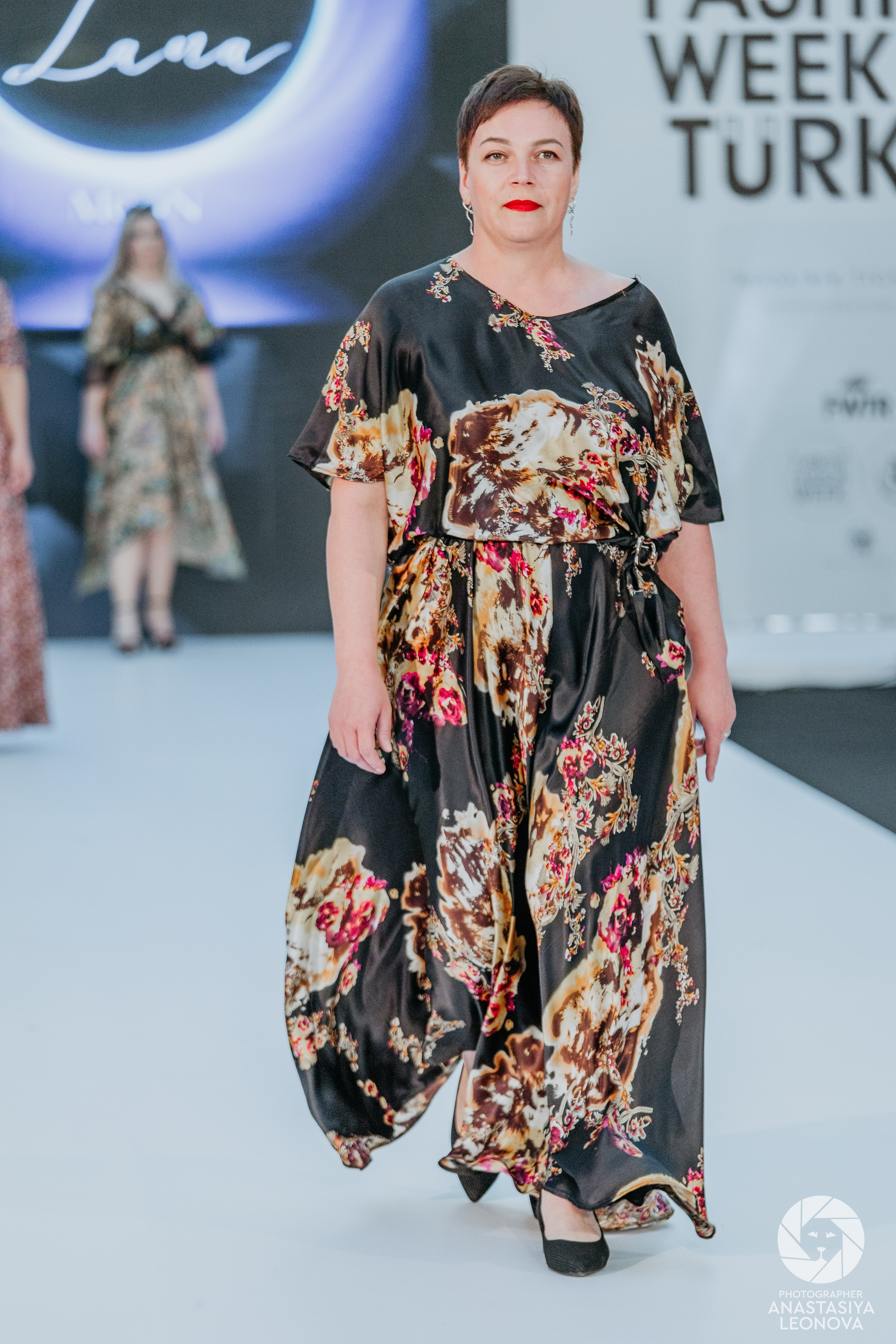 Fashion Week Türkiye [spring, 2025]. Anastasia Leonowa