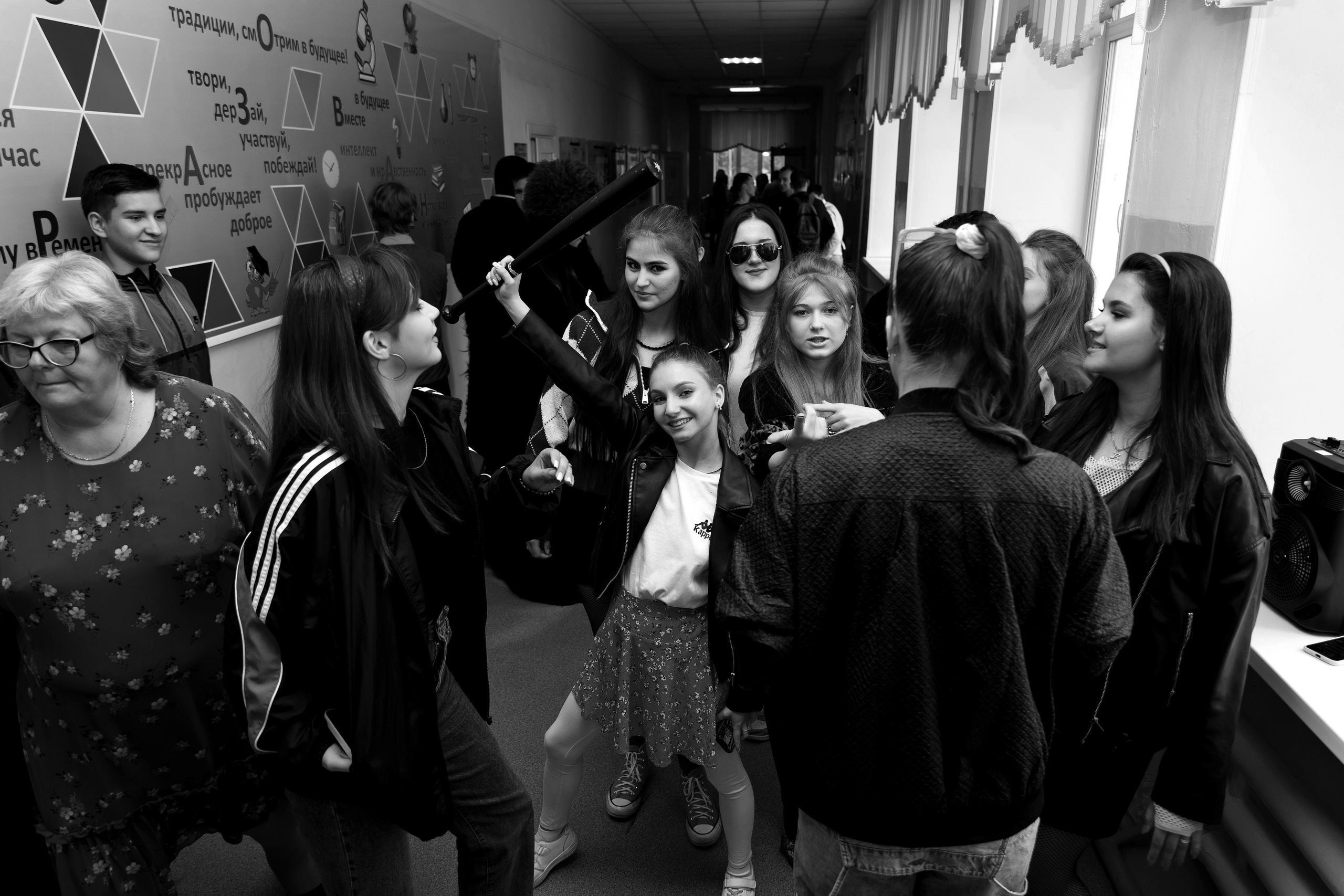 11 класс день не послушания в школе. Фотограф Любовь Корниенко, Примоский край