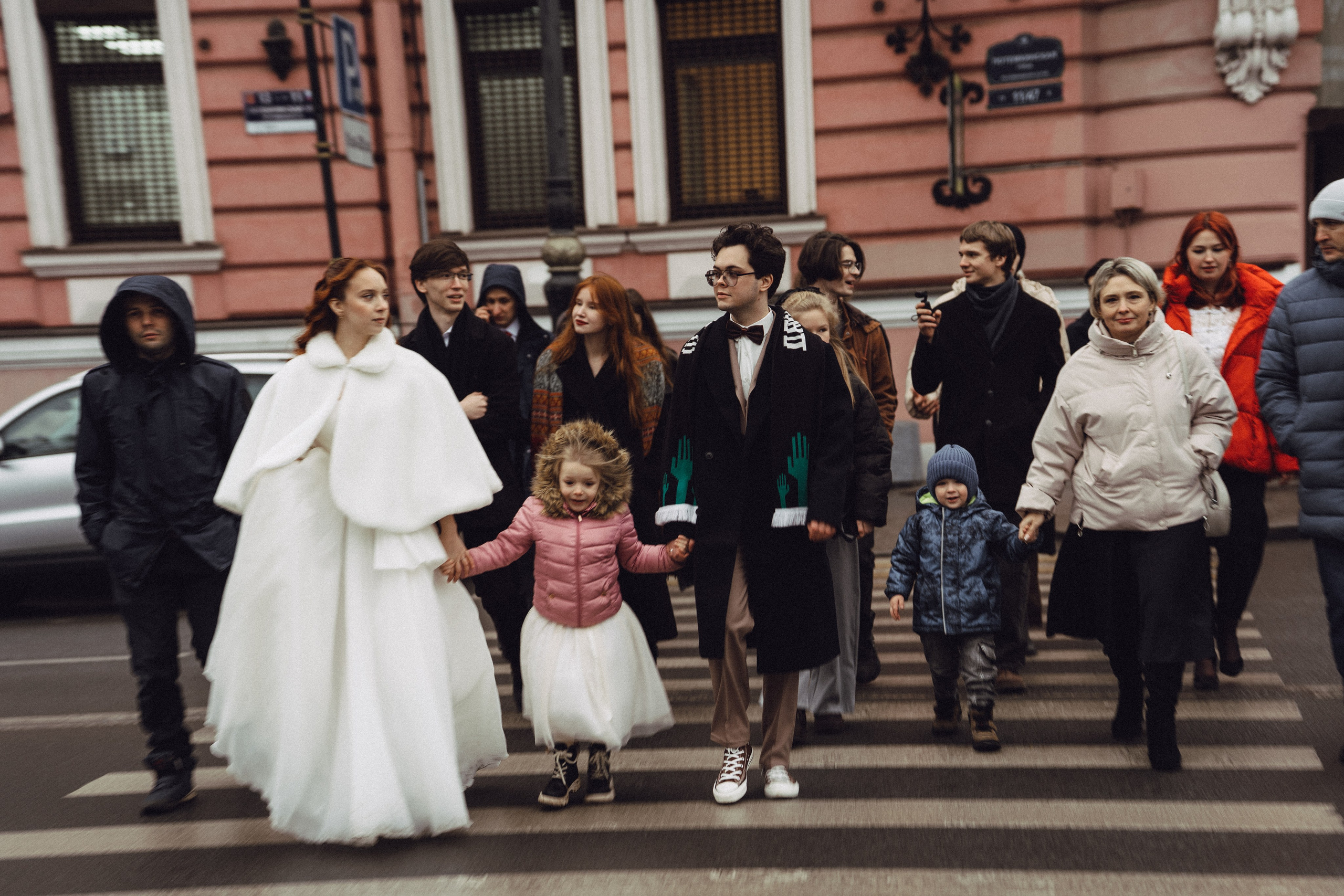СВАДЕБНАЯ СЬЕМКА ВО ВТОРОМ ДВОРЦЕ С ГОСТЯМИ И ПРОГУЛКА В ТАВРИЧЕСКОМ САДУ. Профессиональный фотограф, Санкт-Петербург — Виктория Богомолова