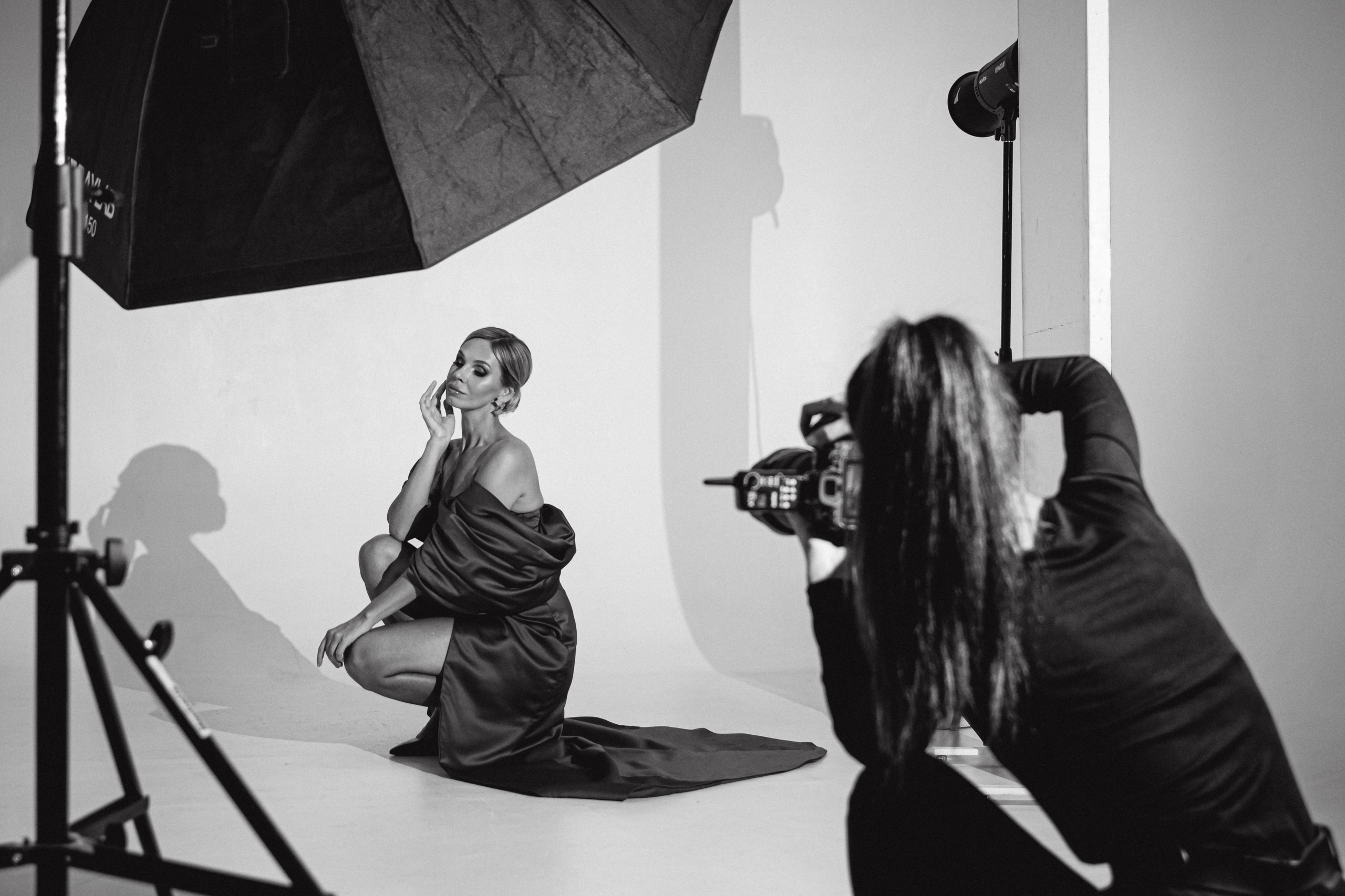 Фэшн-съёмка участниц Миссис Бизнес Гатчина 2023. Портретный фотограф в Санкт-Петербурге Дмитриева Наталия