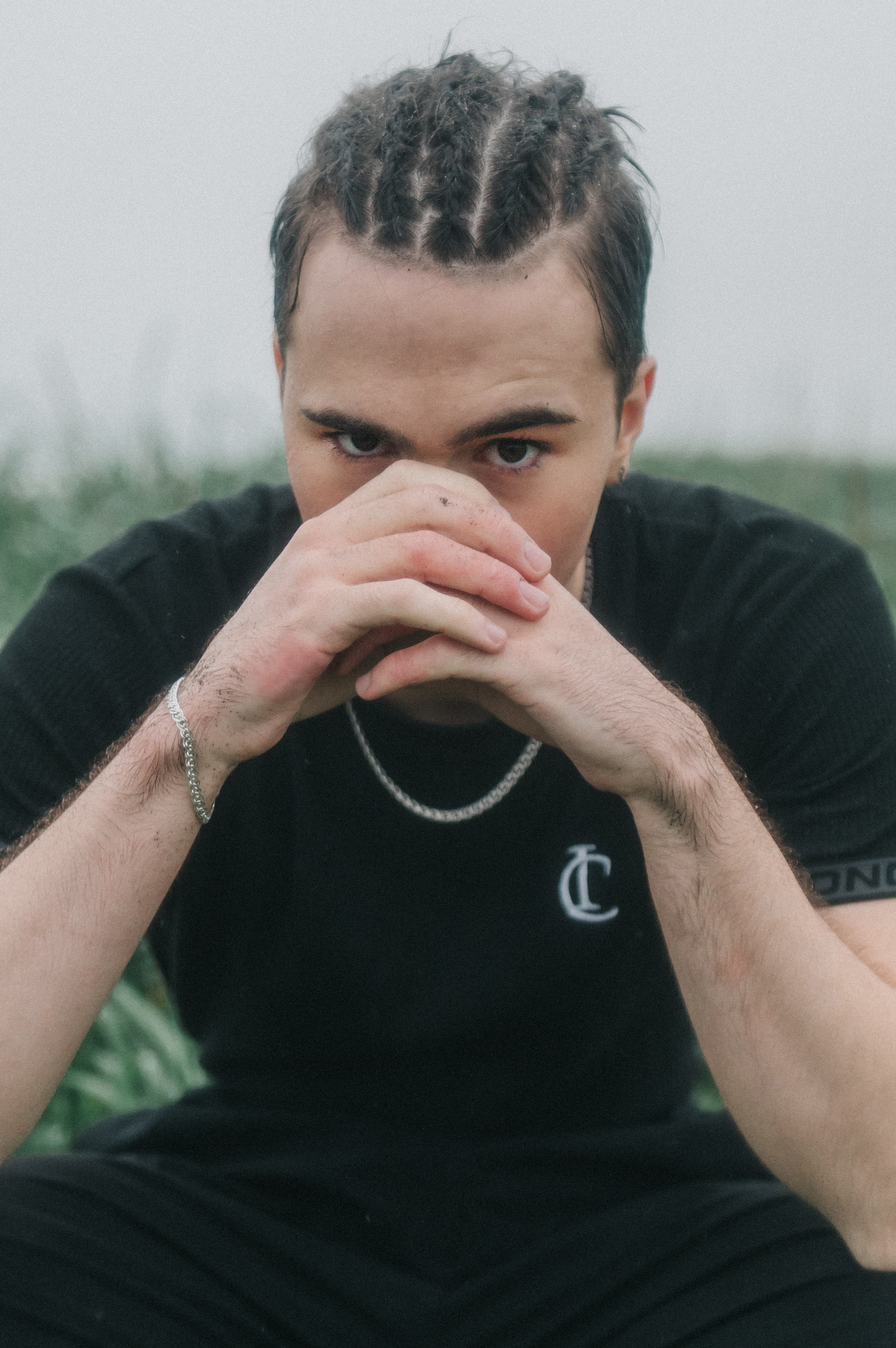 Мужчина в кадре. Свадебный и семейный фотограф Камчатка. Фотограф Камчатка