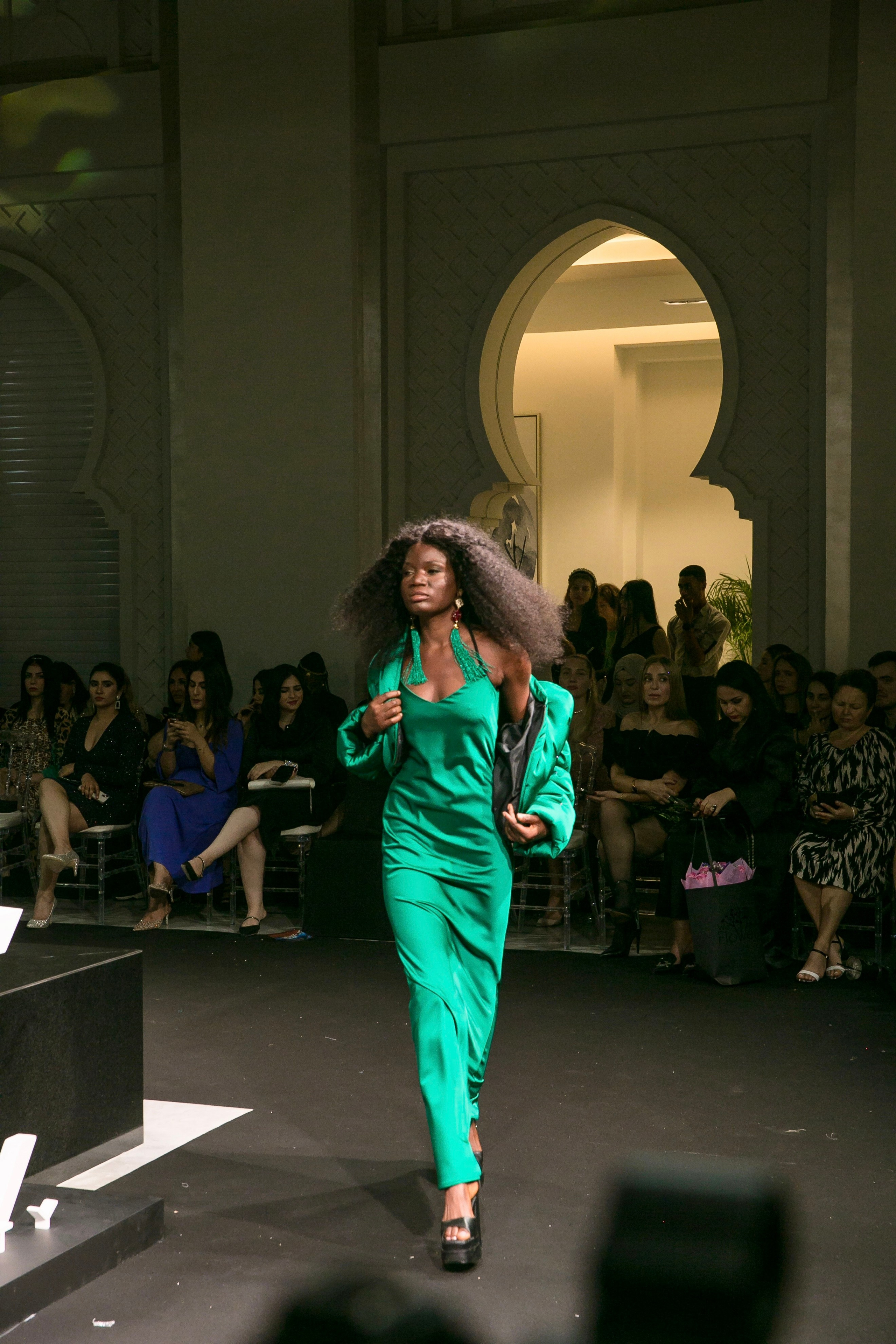 Показ в Дубае LEFFERS. Фотограф и видеограф Анна Домашенко