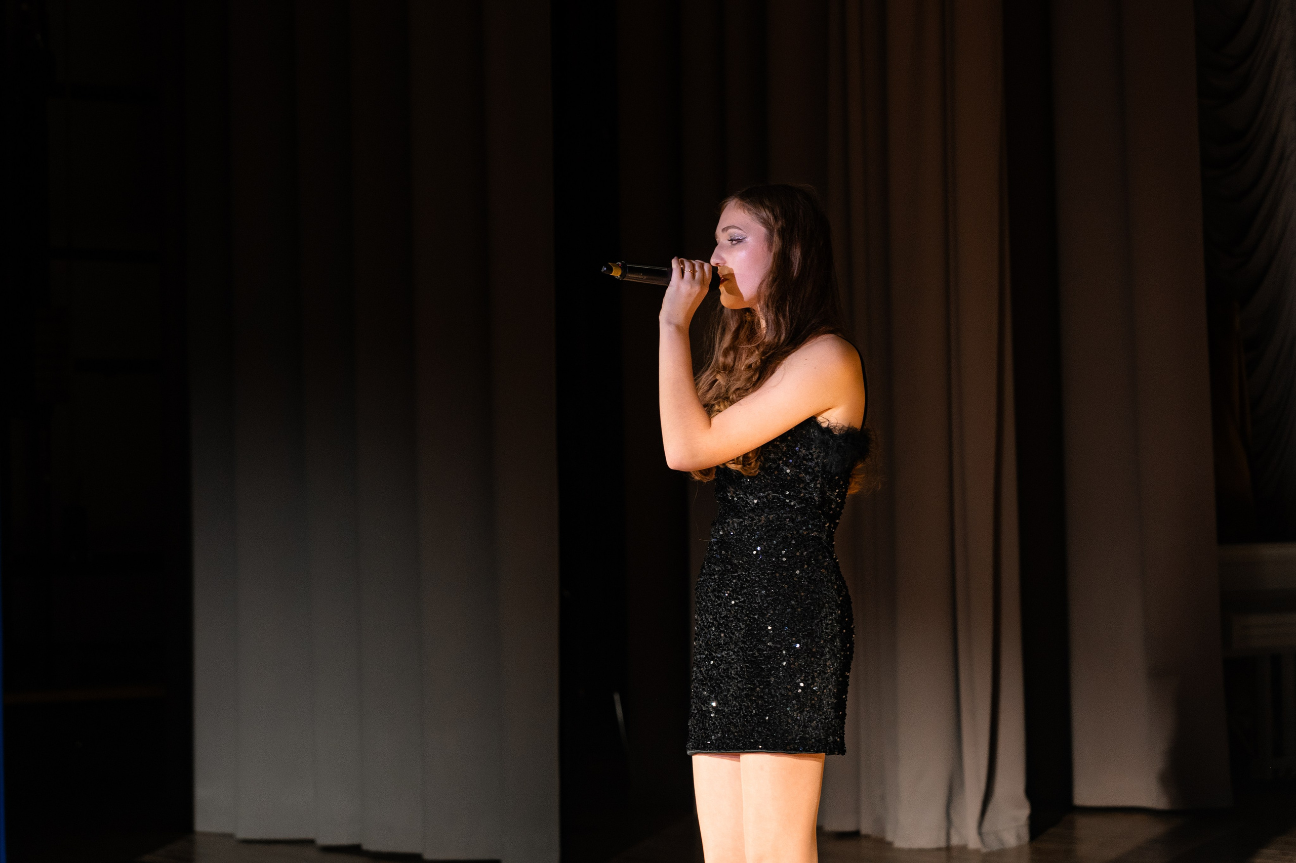 Концерт ДК Буривестник. Фотограф Никита Комаров