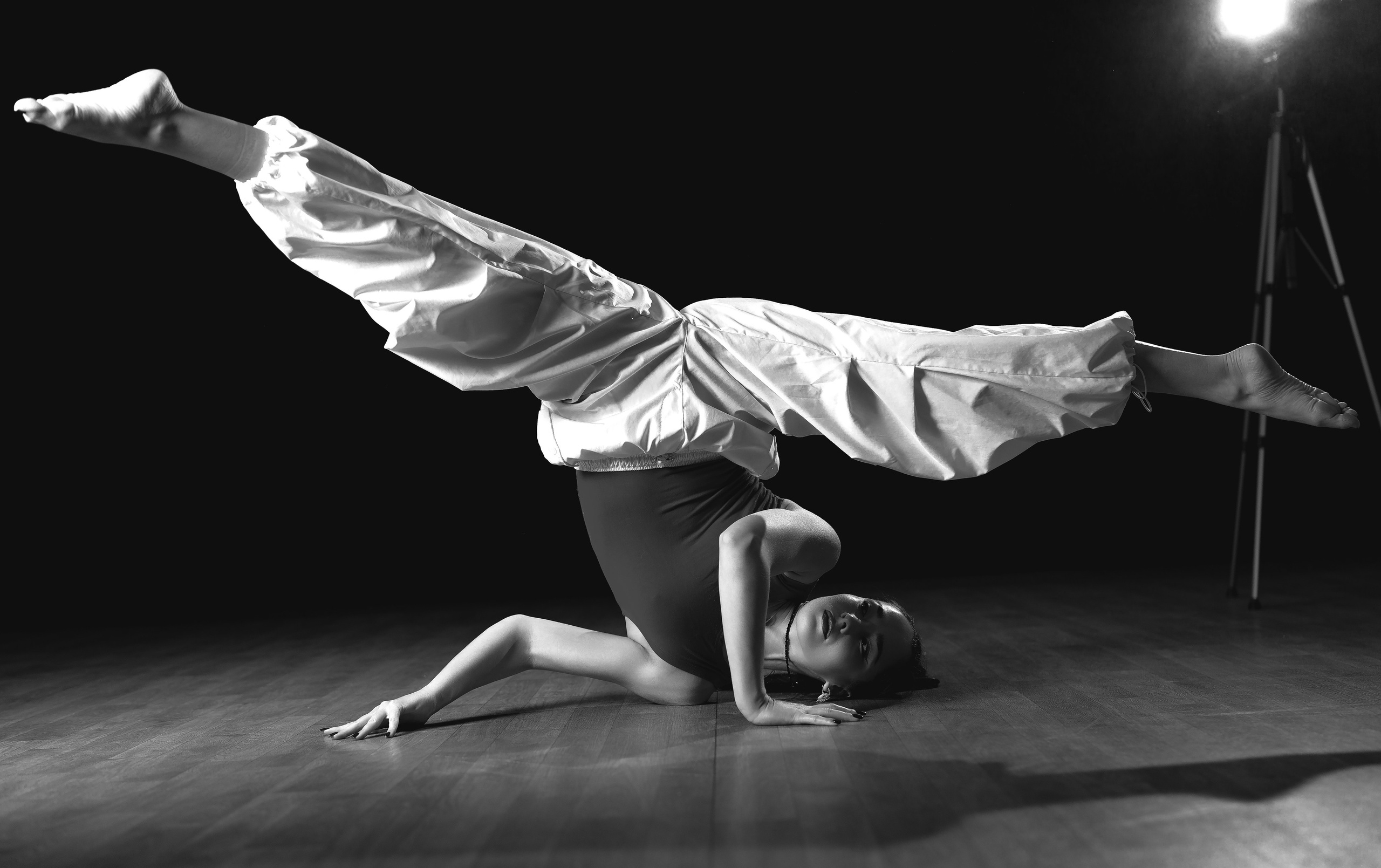 DIANA -Pole Exotic. Сайт фотограф в Керчи Кислый Юрий