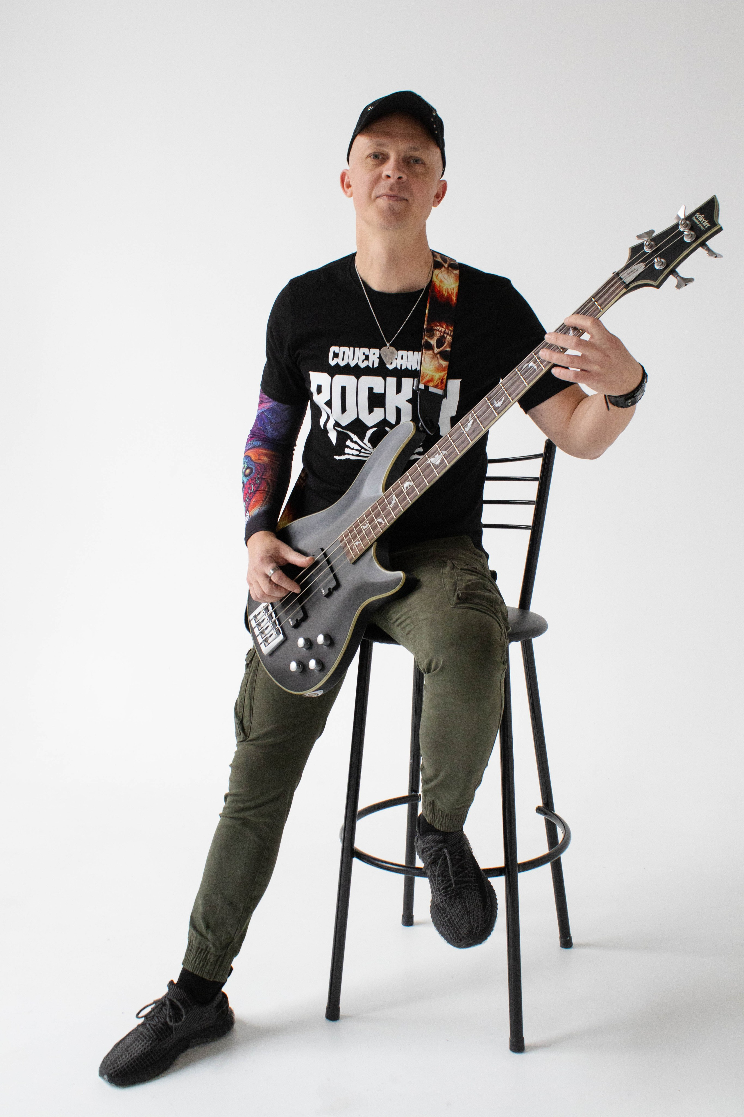 СТУДИЯ. Уличный фотограф Города N