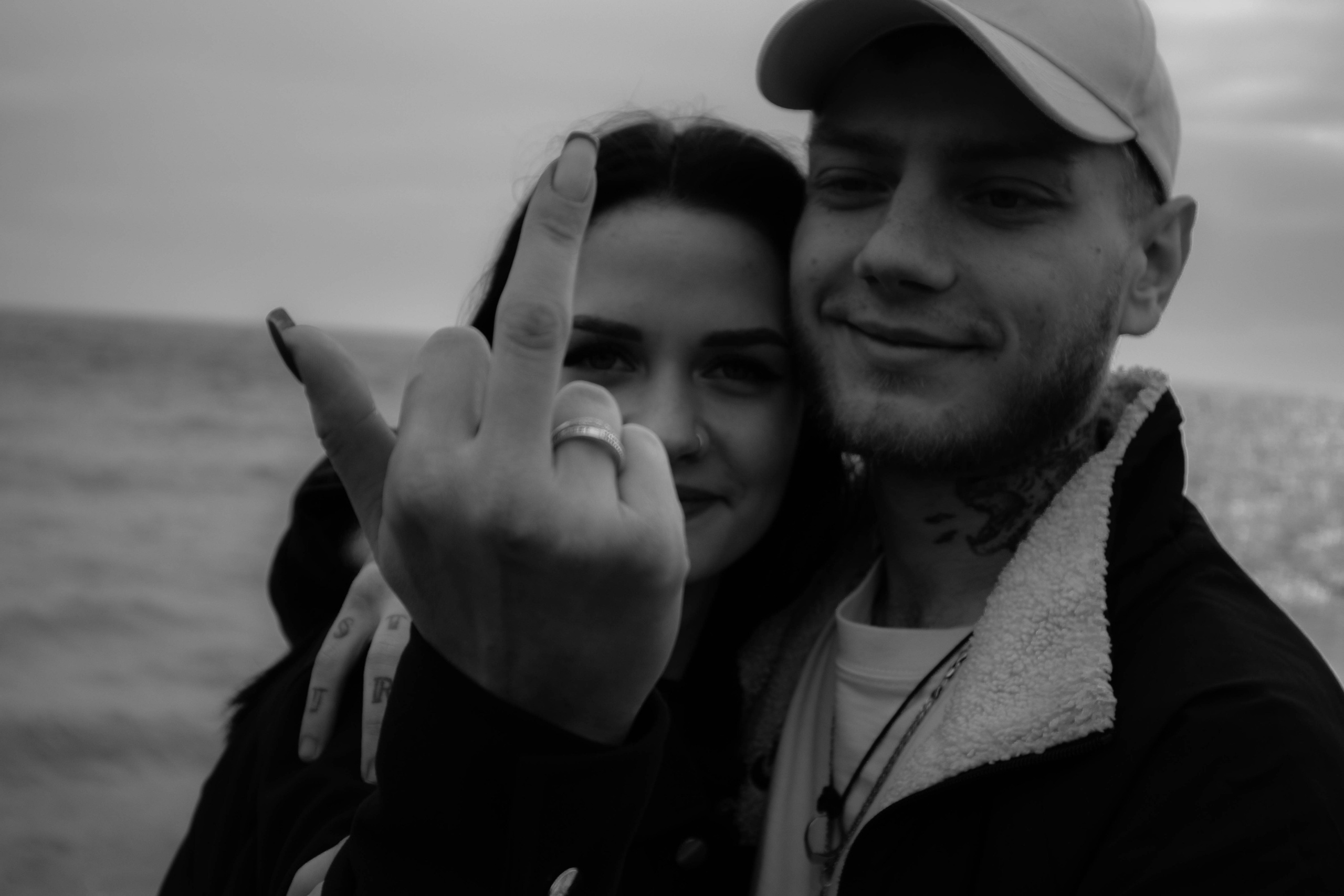 «Сердечные линии». Уличный фотограф Города N