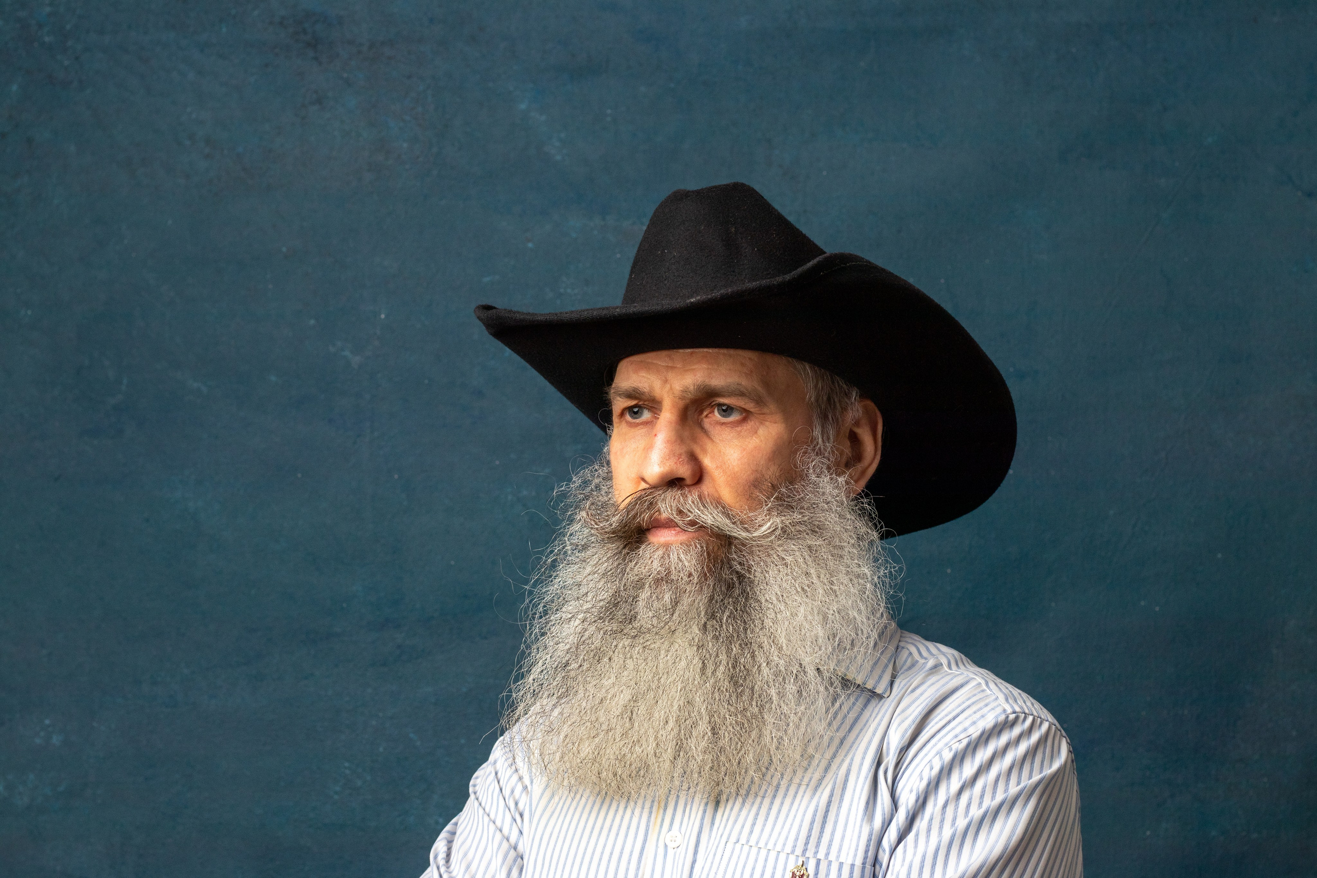 МУЖСКОЙ ПОРТРЕТ. Фотограф Владимир Роля