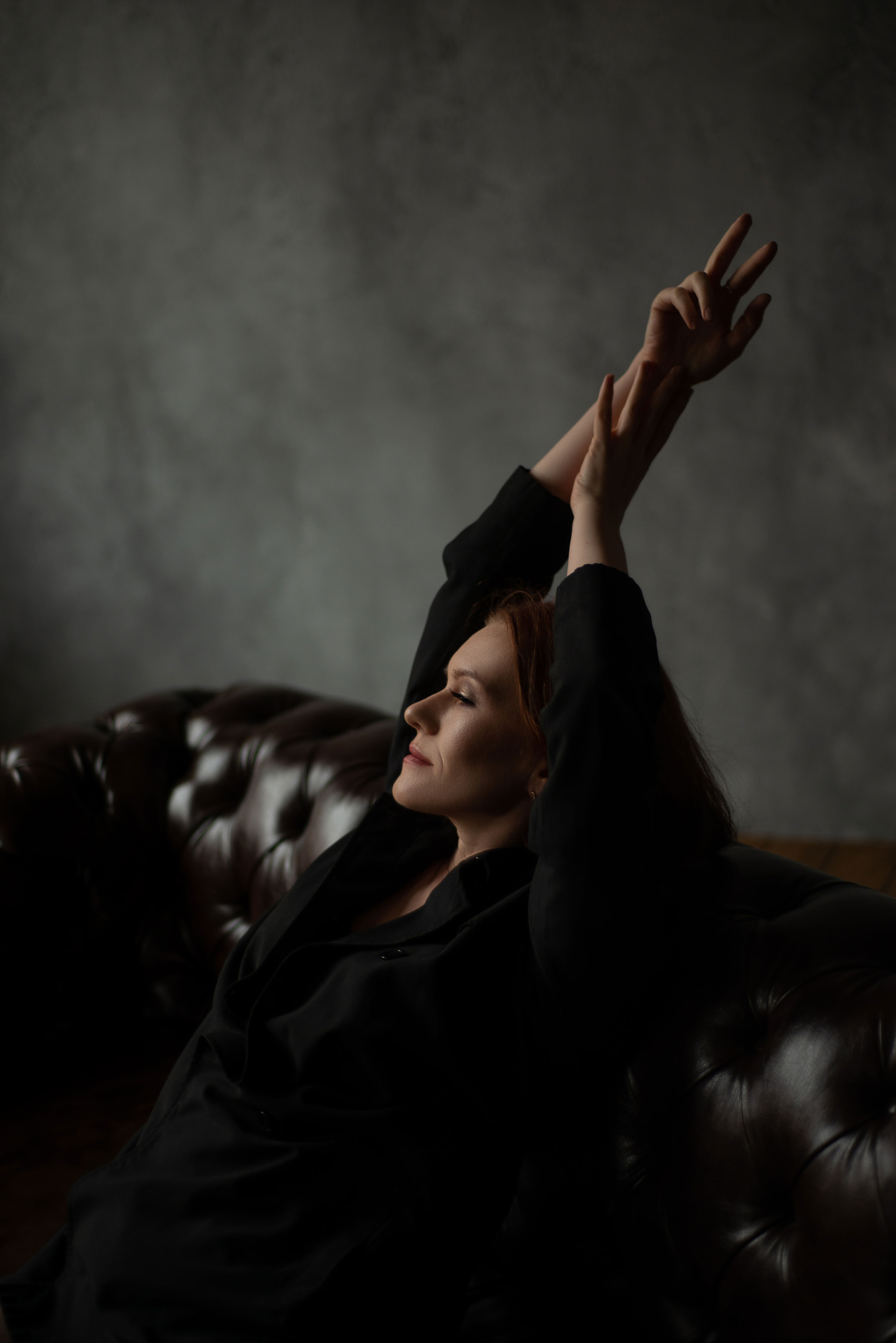 Чувственная фотосессия в пиджаке и белье. Женский фотограф Санкт-Петербург Александра Колий