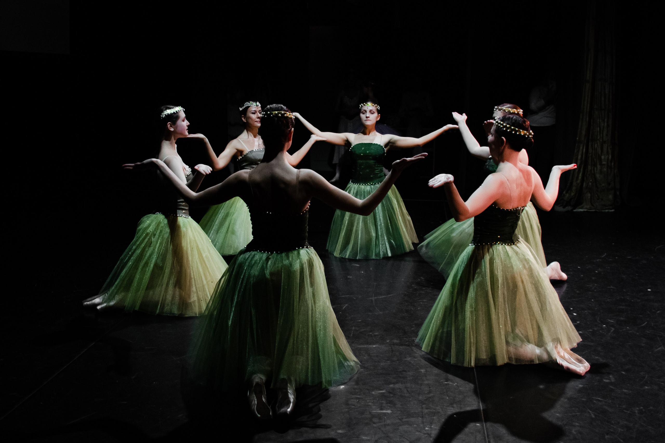 Балет, танец (концерты, уроки, репетиции, закулисье танцующих детей и взрослых). Портретный и репортажный фотограф в Санкт-Петербурге Варвара Жукова