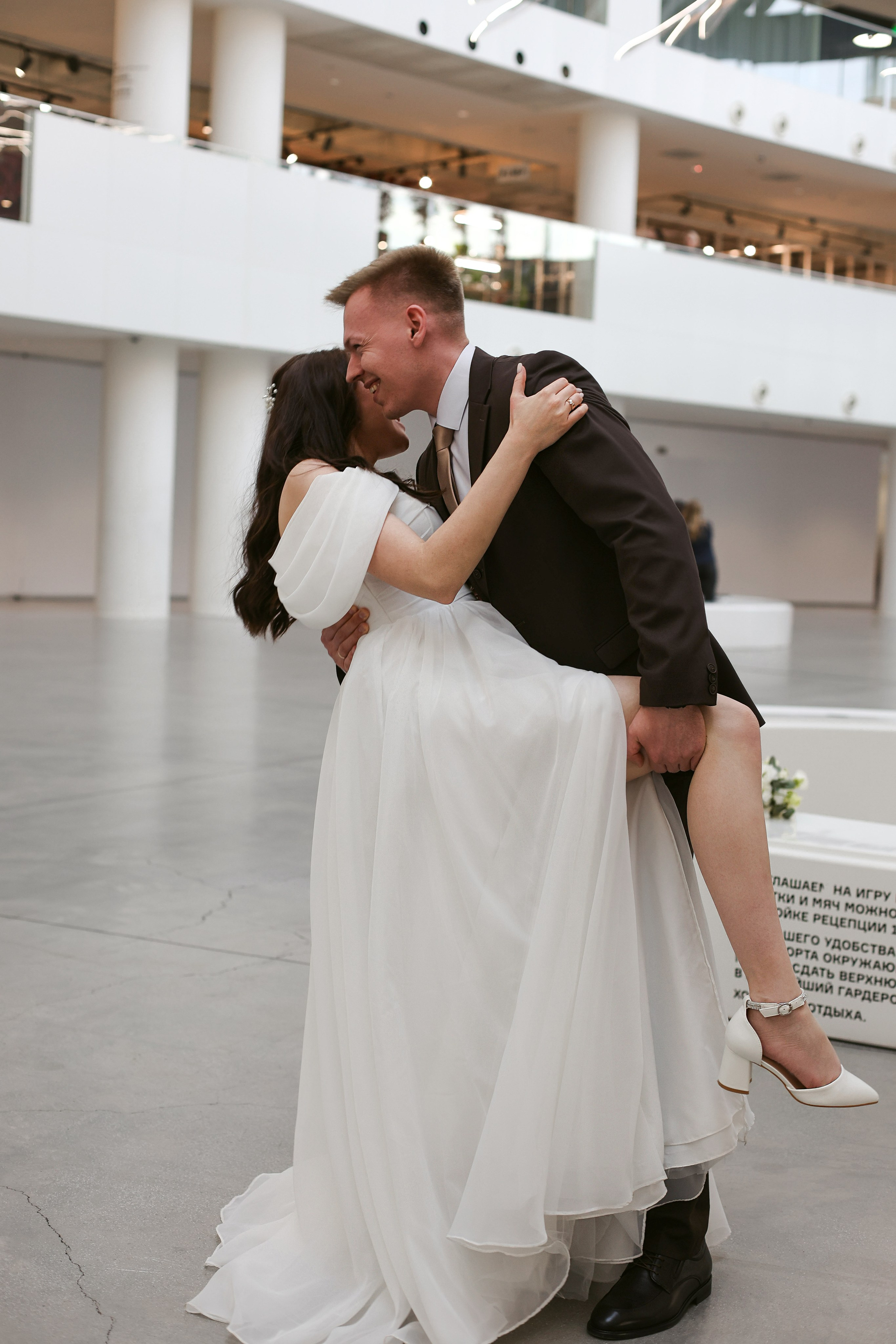 Свадебная прогулка. Фотограф из Екатеринбурга Касаткина Екатерина