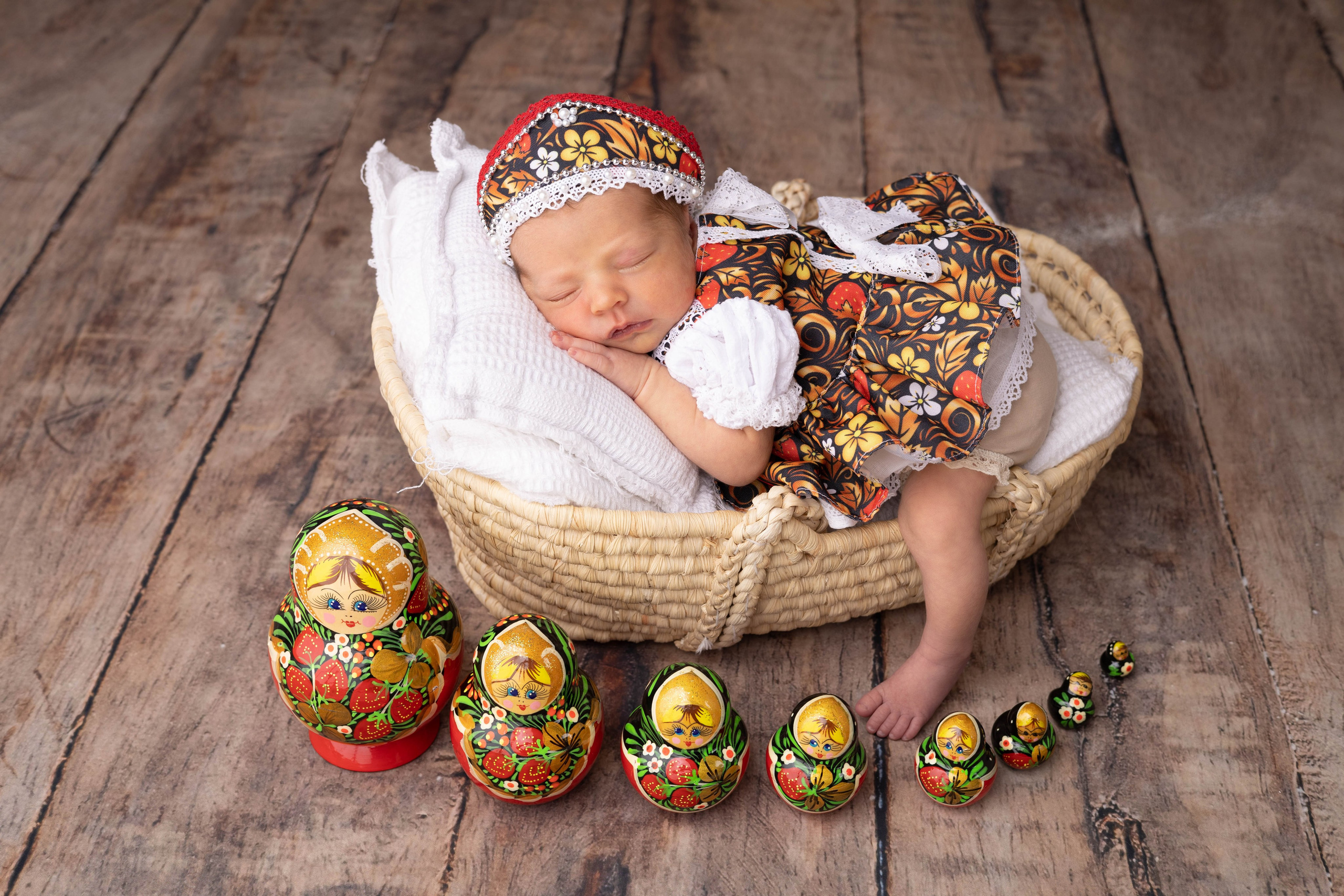 Фотограф новорожденных в г. Россошь Виктория Нечепуренко