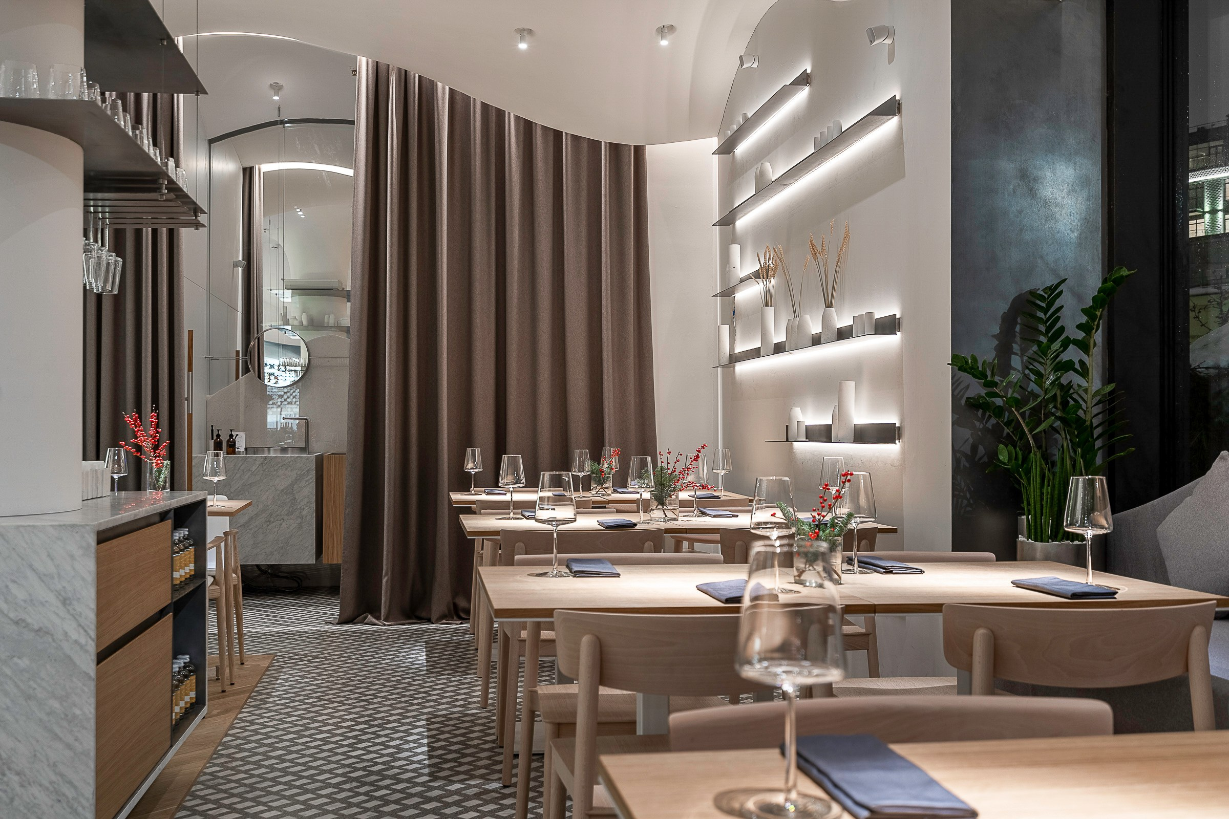 Ресторан Забыли сахар One Trinity Place. Интерьерный фотограф Мария Моисеева