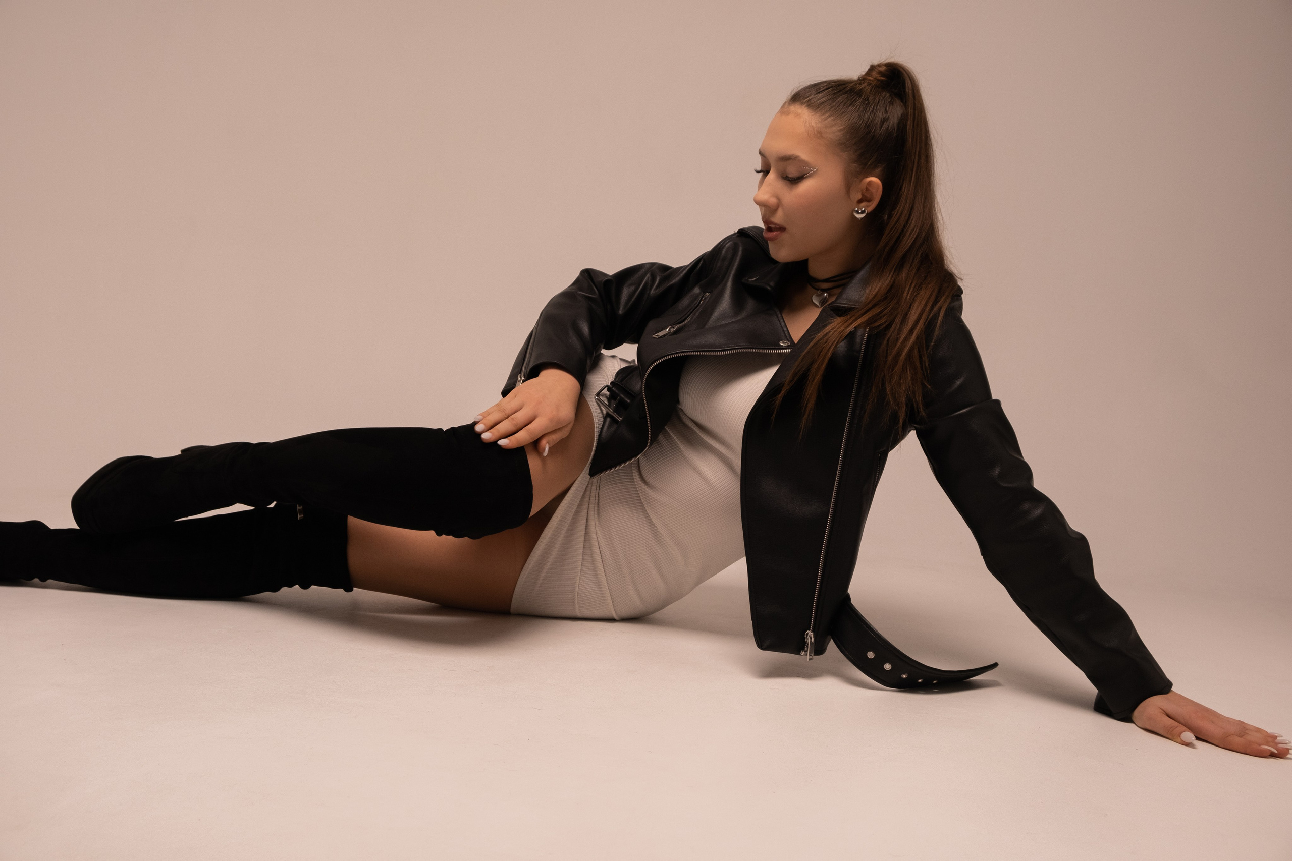 Nicol. Видеограф и Фотограф в Алматы и Караганда