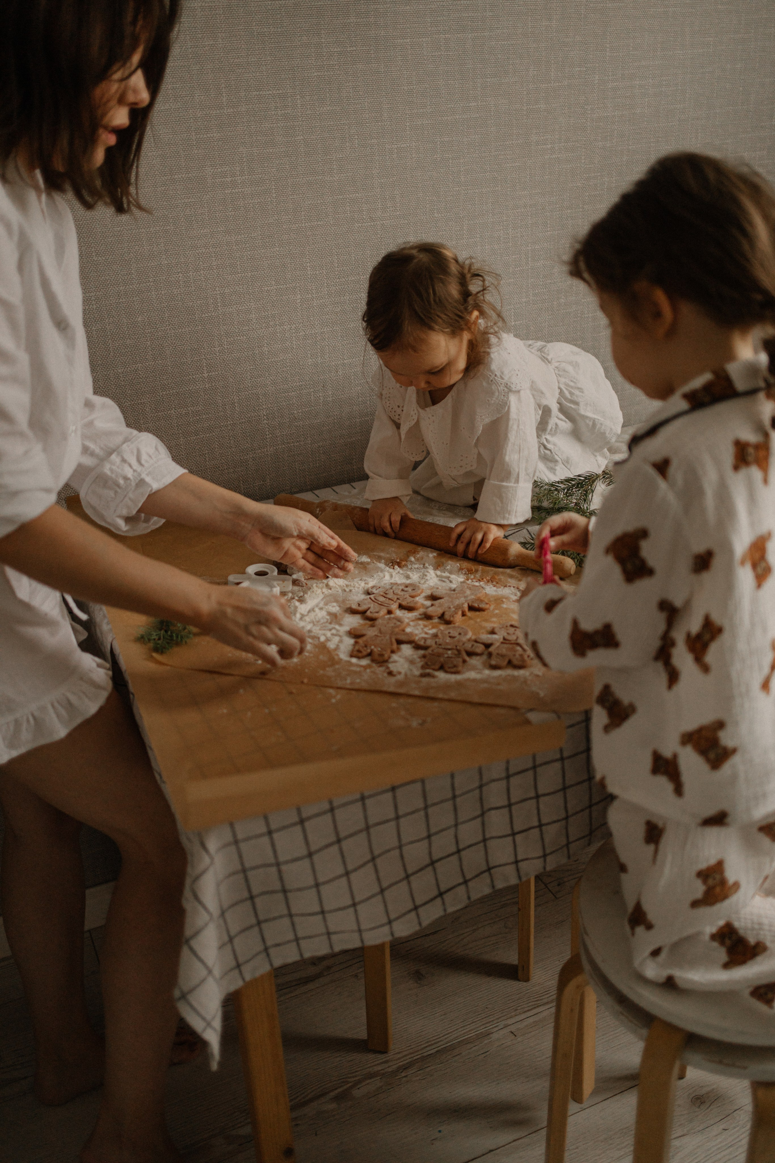 Виталий, Ксения, София, Мирослава и Маффин. Семейный фотограф в Москве Валерия Мясникова