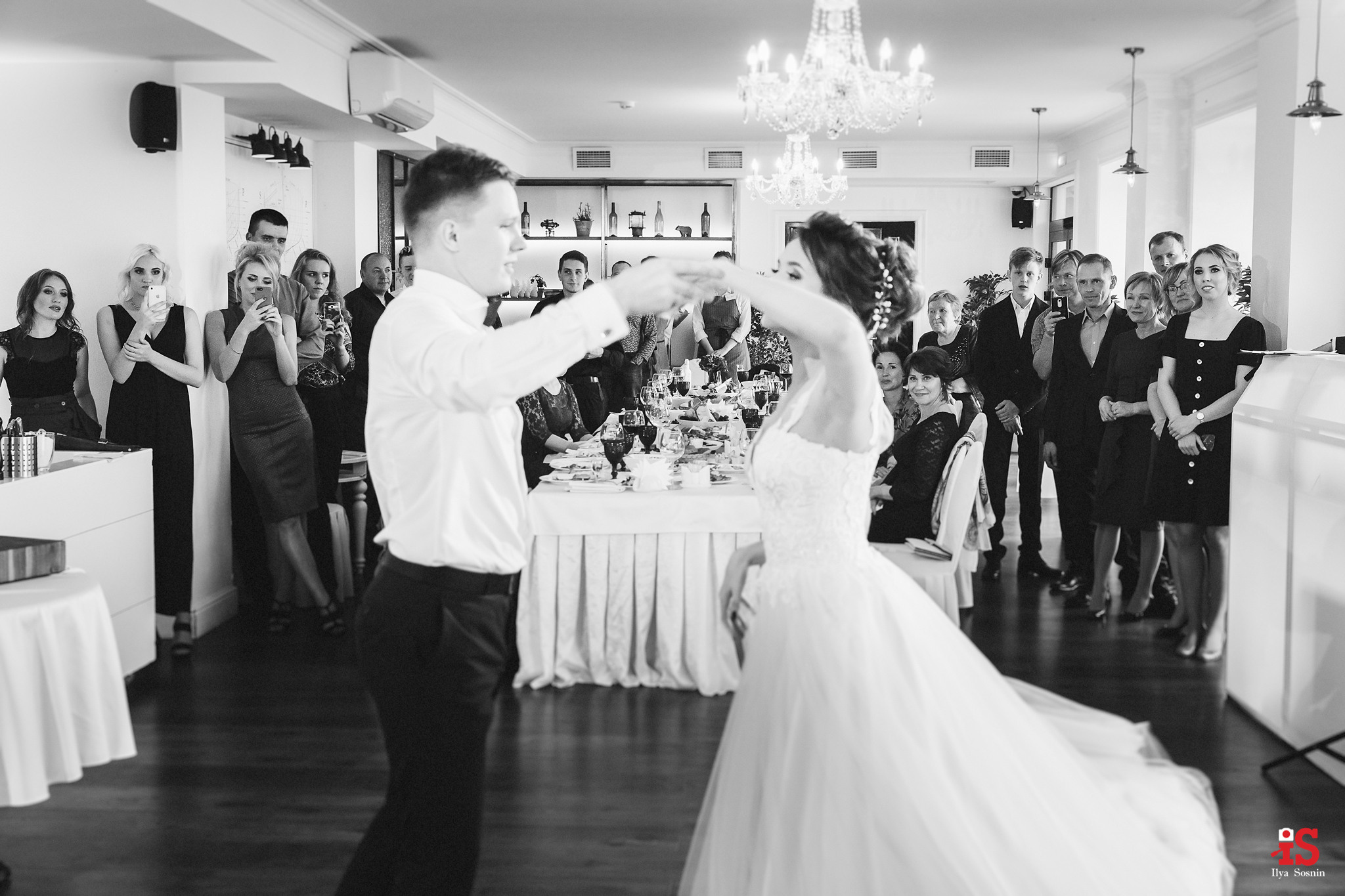 Лучшие свадебные фотографы Птз. Профессиональный фотограф Петрозаводск Илья Соснин