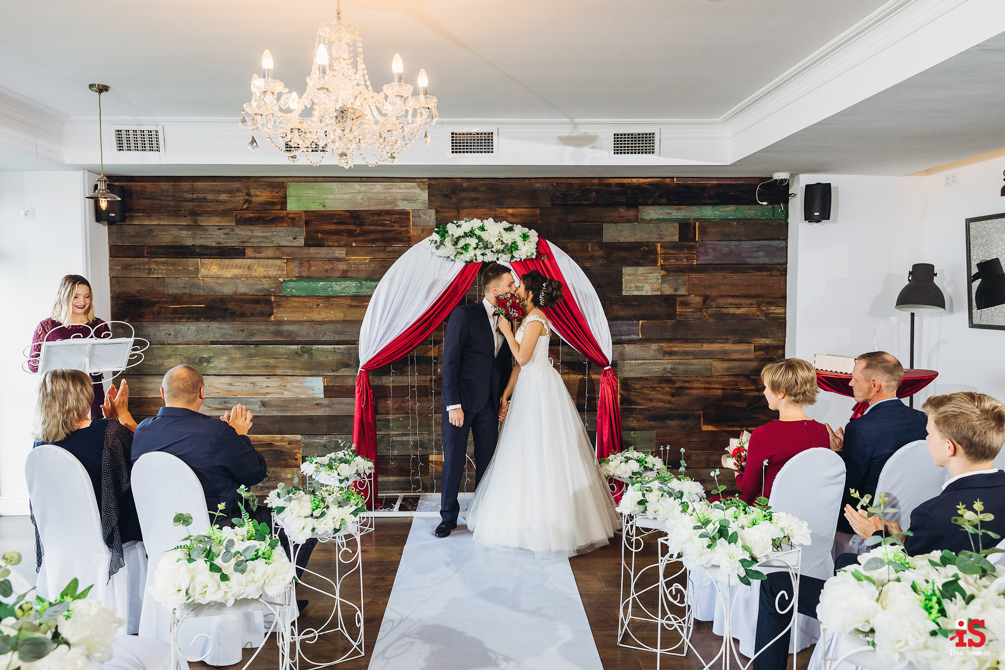 Лучшие свадебные фотографы Птз. Профессиональный фотограф Петрозаводск Илья Соснин