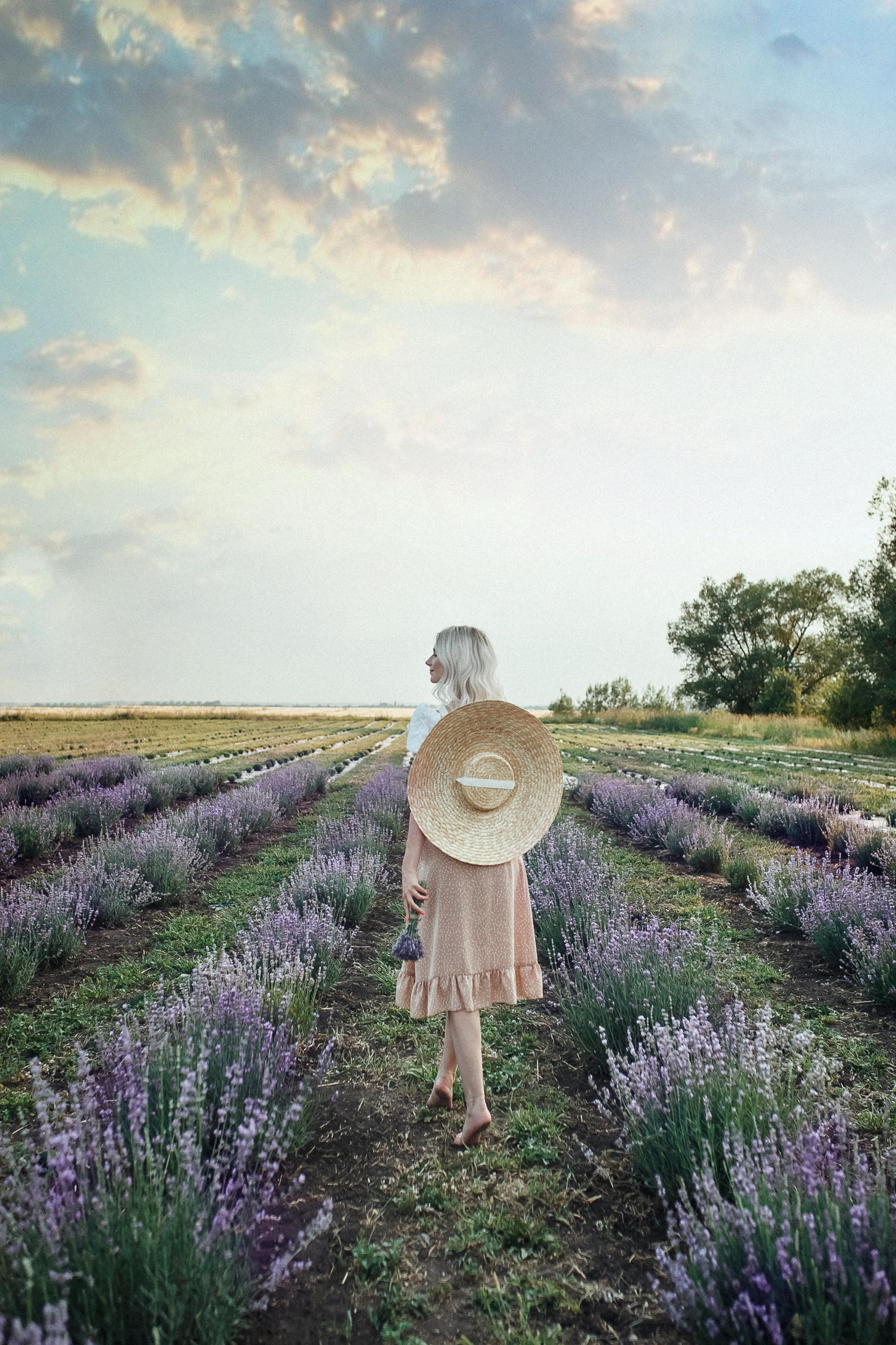 ЛИЧНАЯ СЪЁМКА — Катя лавандовое поле. Мария Князева — эксперт по личному бренду — фотограф Воронеж