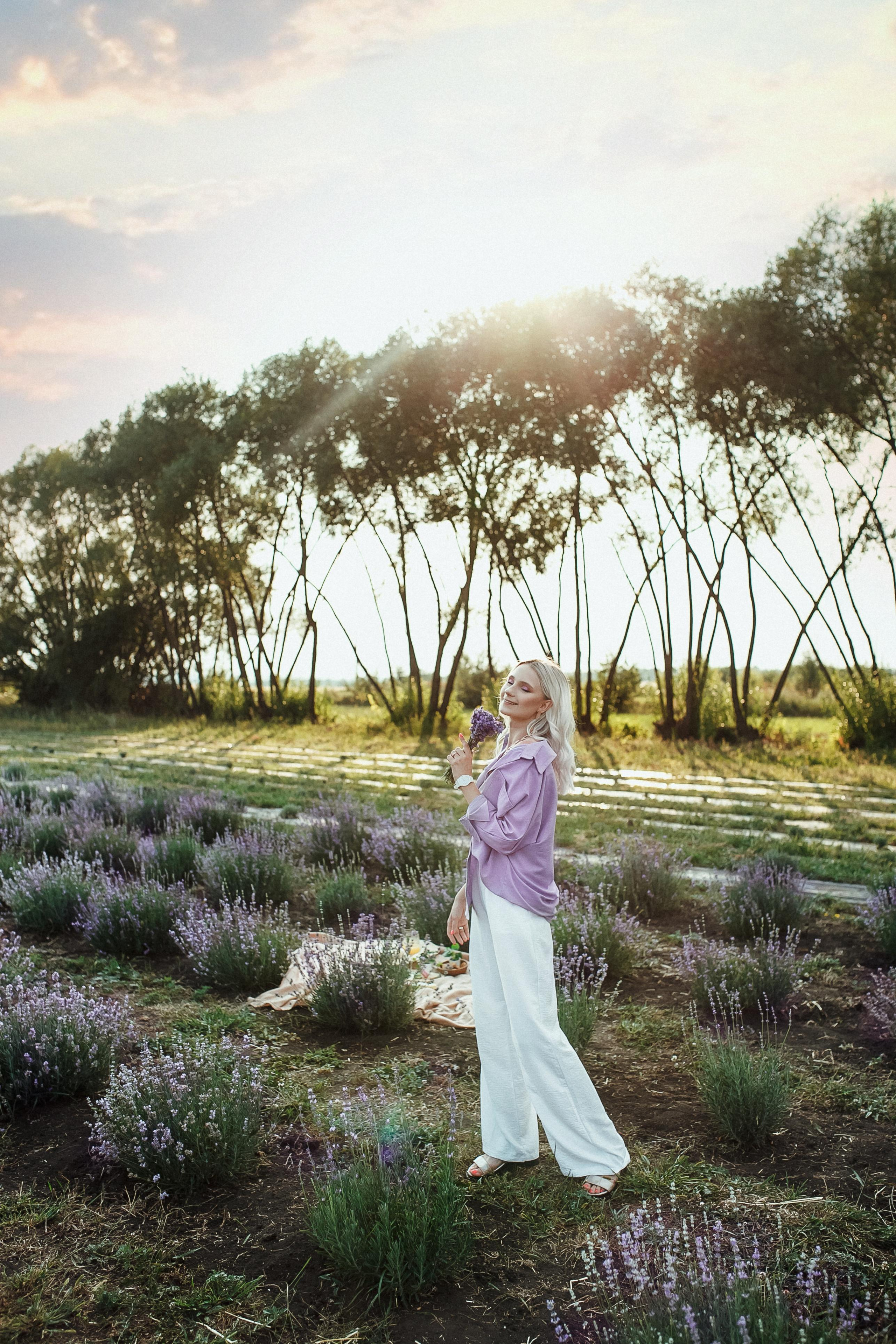 ЛИЧНАЯ СЪЁМКА — Катя лавандовое поле. Мария Князева — эксперт по личному бренду — фотограф Воронеж
