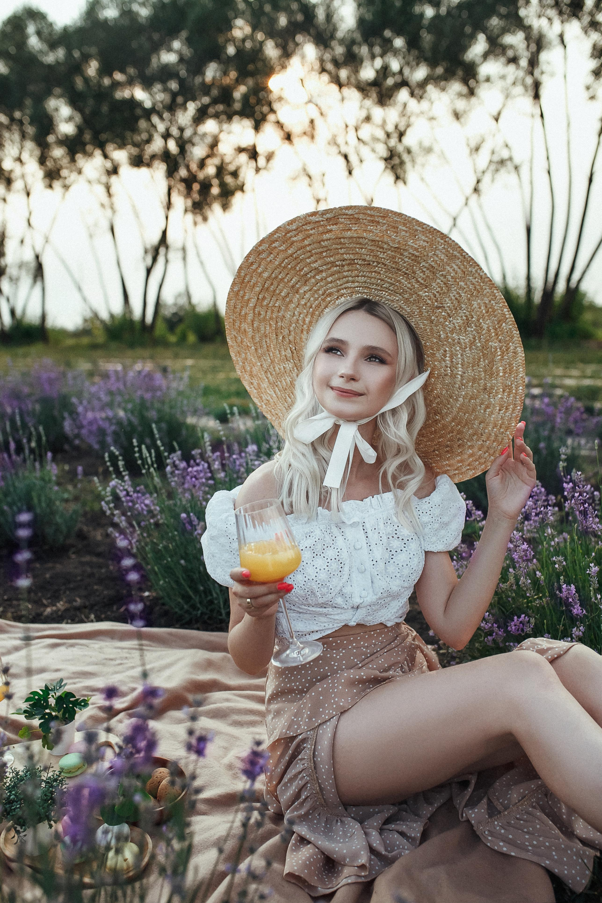 ЛИЧНАЯ СЪЁМКА — Катя лавандовое поле. Мария Князева — эксперт по личному бренду — фотограф Воронеж
