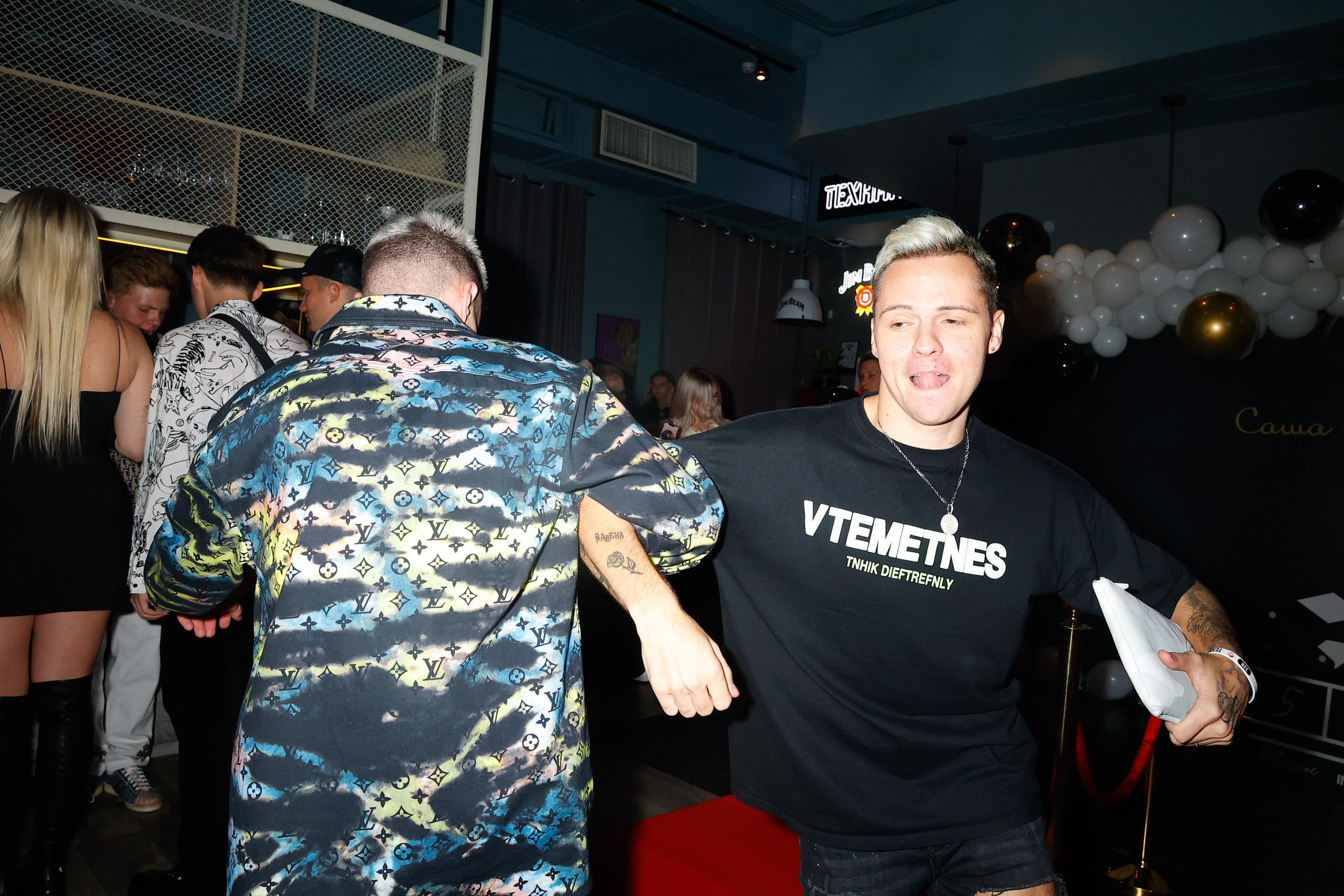 САША НОВИКОВ. Nikolskayasecular