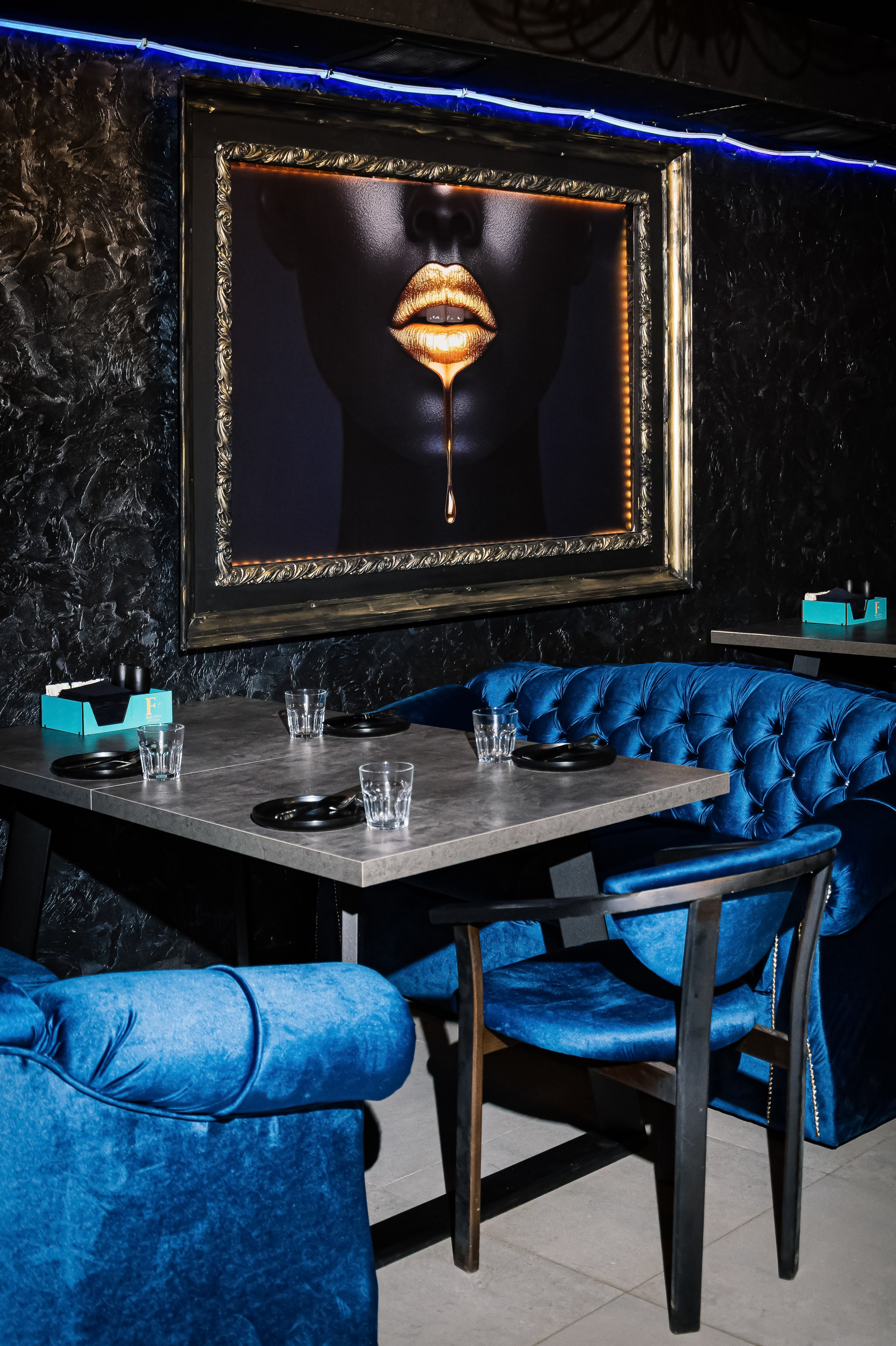 FreeZone night Club. Ларина Иванна фотограф в Донецке