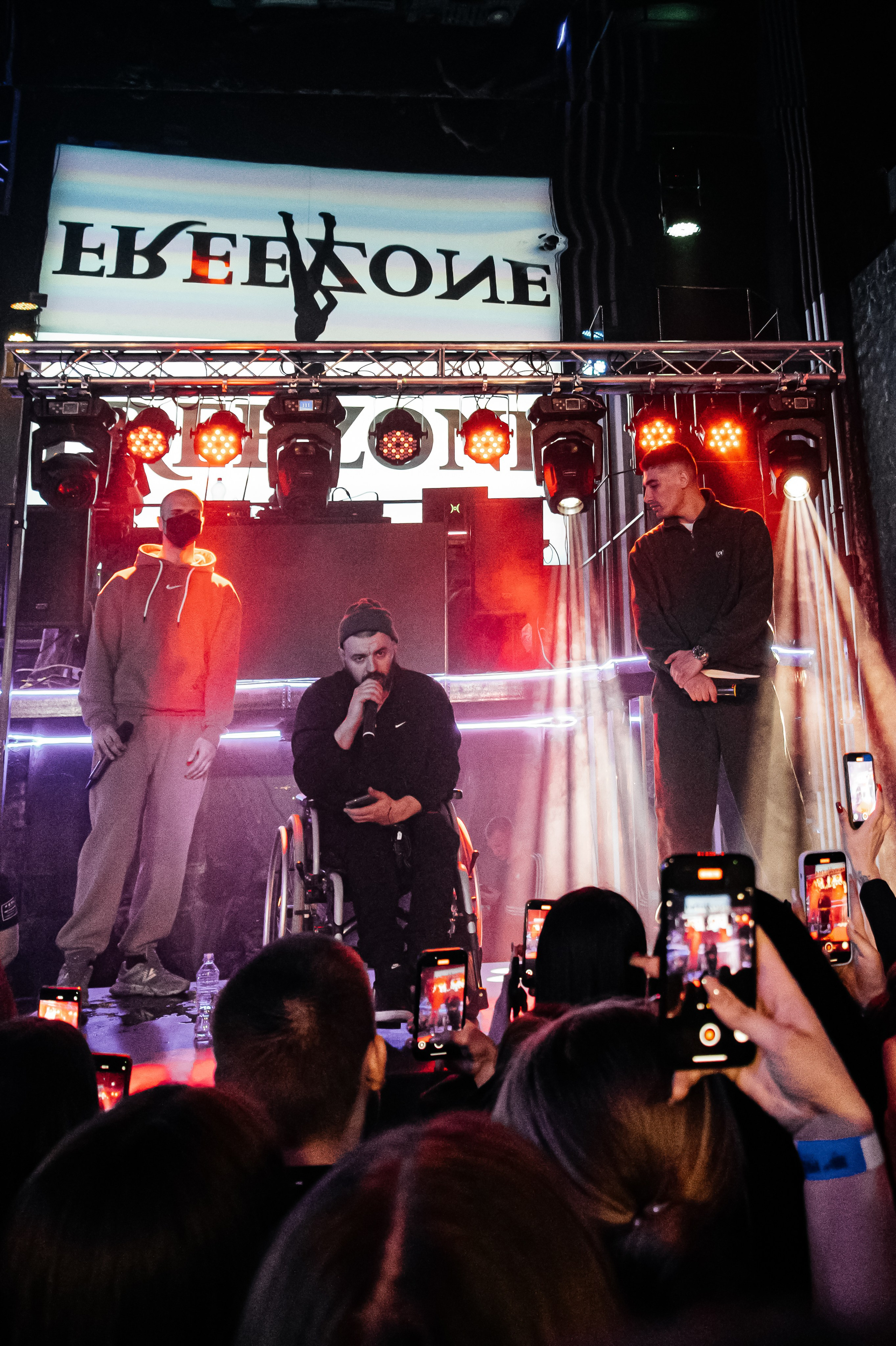 FreeZone night Club. Ларина Иванна фотограф в Донецке