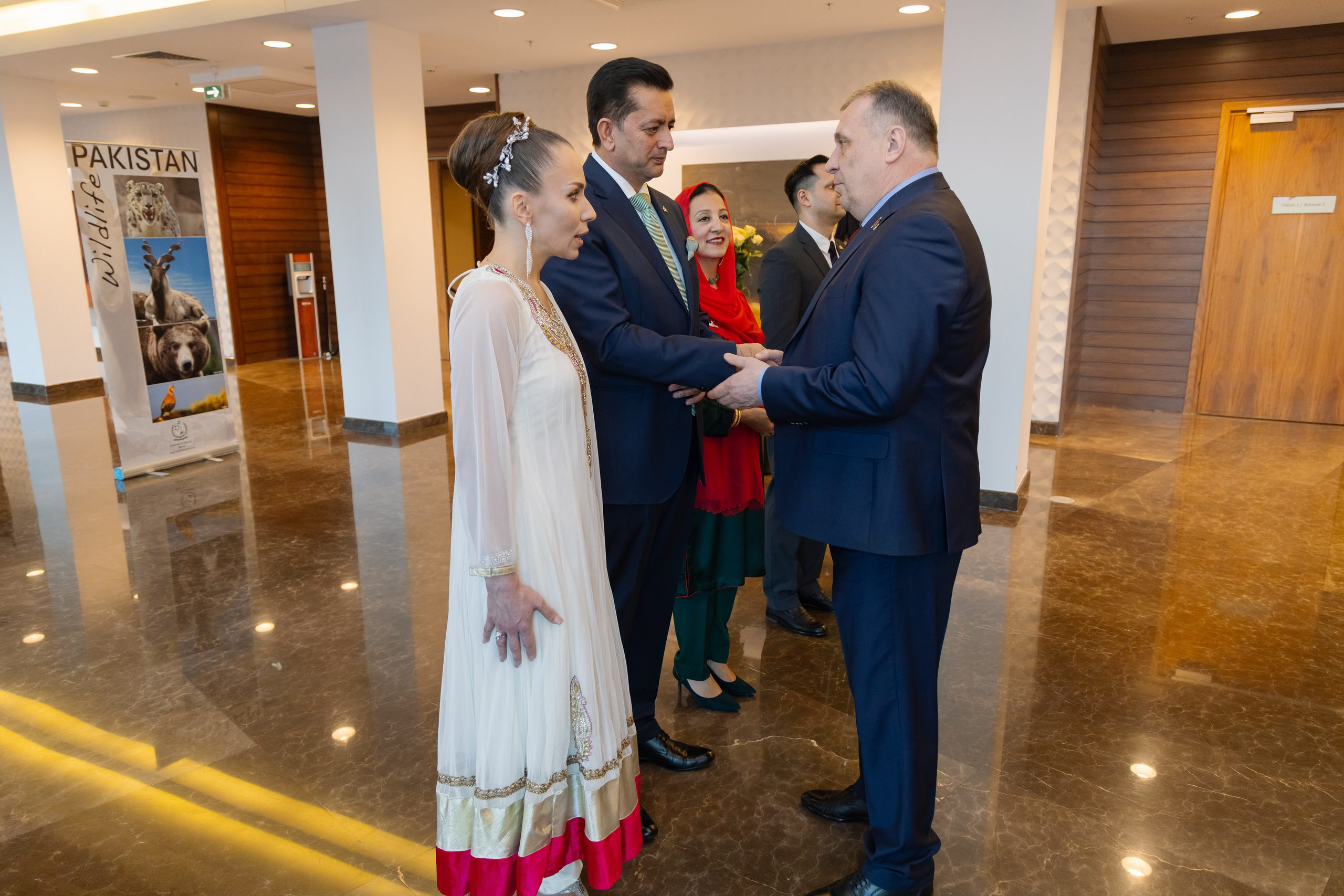 Фотосъемка делегации Пакистана в Беларуси в отеле Марриотт. Свадебный фотограф в Минске/Беларуси Сергей Спиридонов
