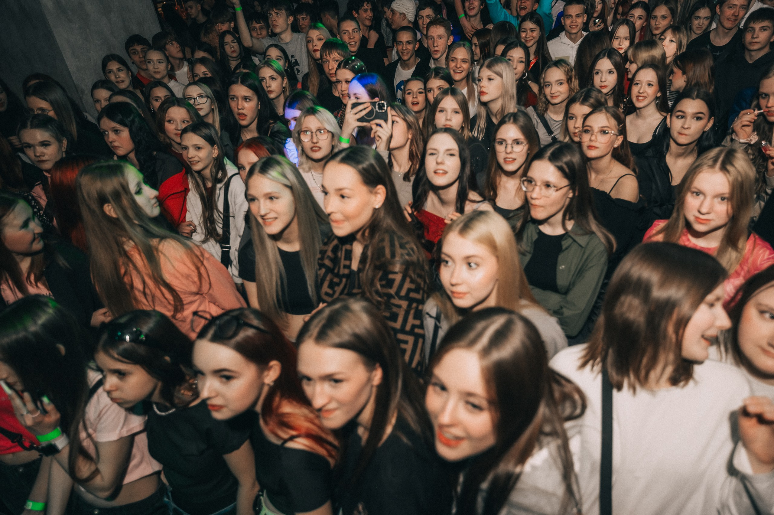 8 MARCH WOMENS DAY PARTY. Фотограф в Кемерово Владислав Шульц