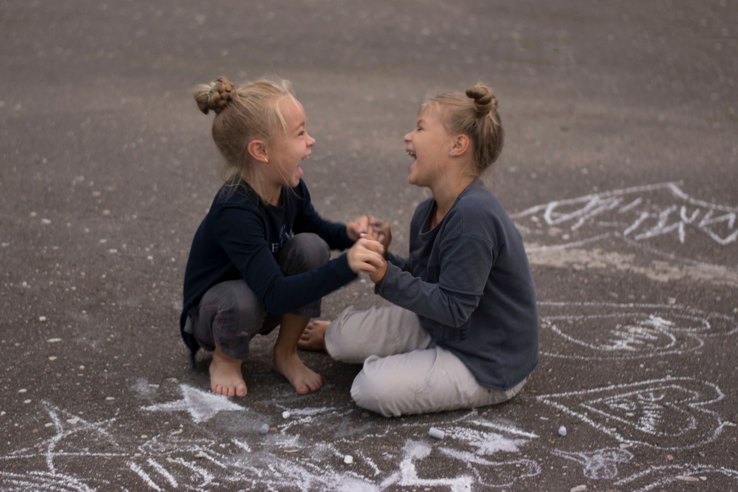 Рисунки на асфальте. Детская и семейная фотография. г. Луга, Татьяна Котова