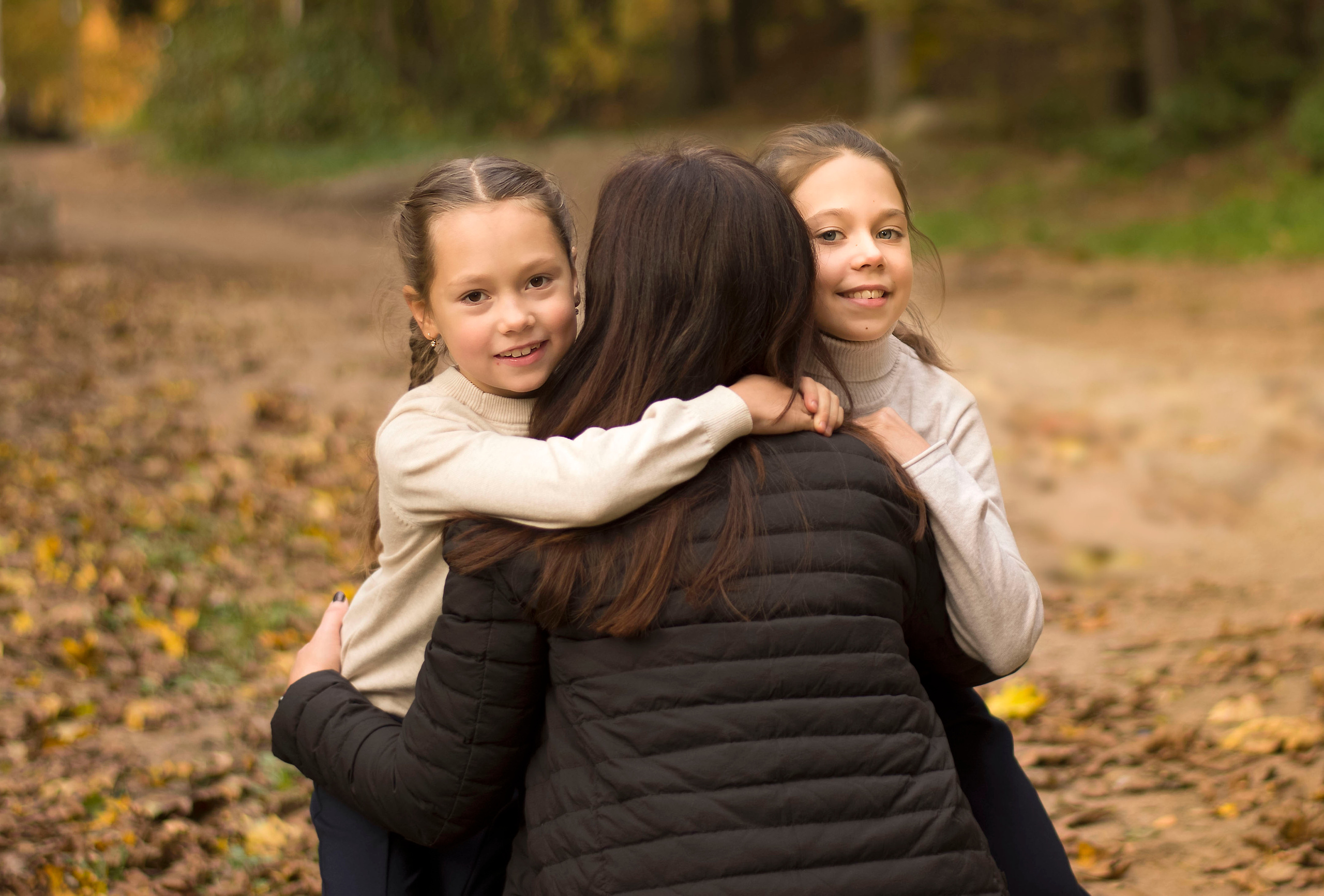 Сентябрь. Сестры. Детская и семейная фотография. г. Луга, Татьяна Котова