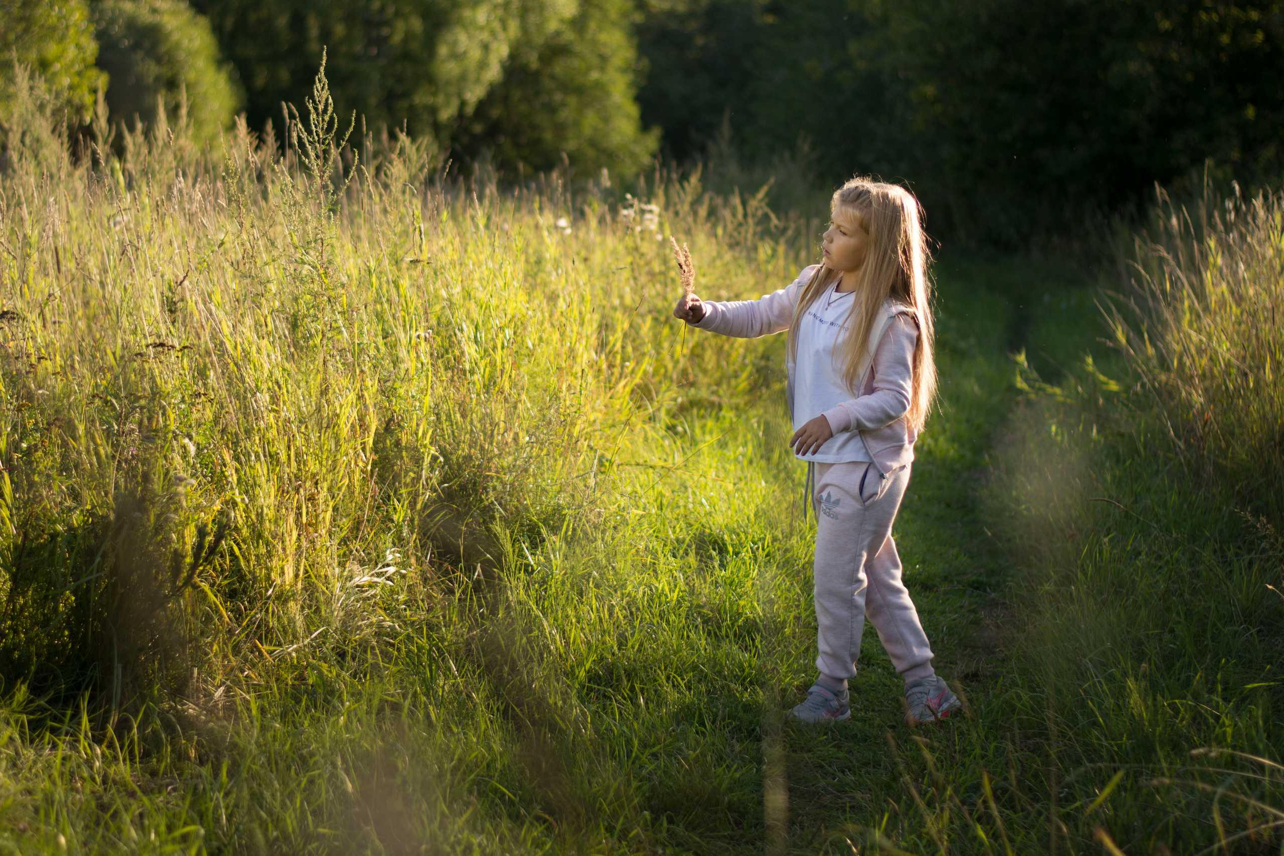 Берег реки. Старые ивы. Детская и семейная фотография. г. Луга, Татьяна Котова