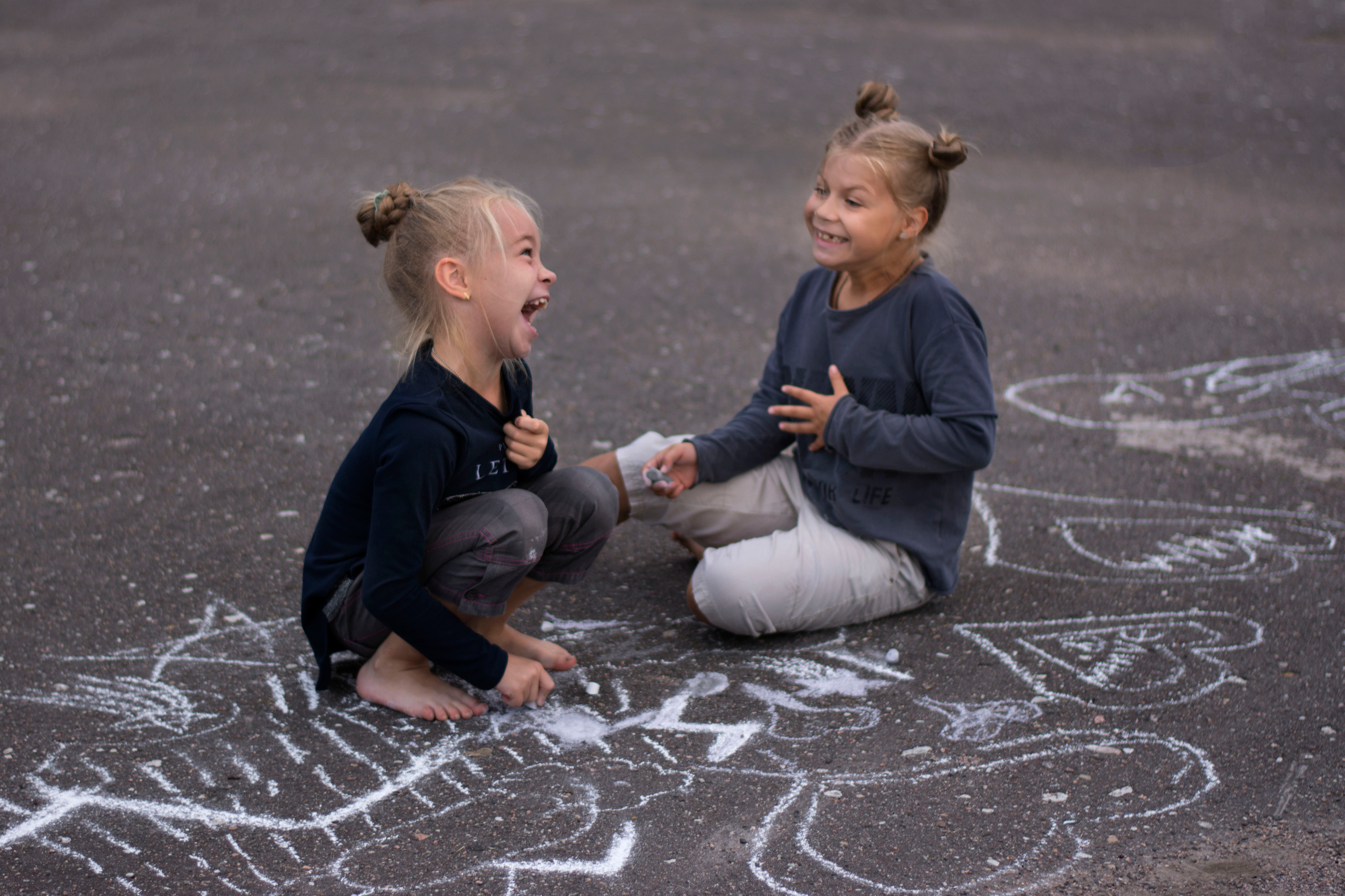 Рисунки на асфальте. Детская и семейная фотография. г. Луга, Татьяна Котова