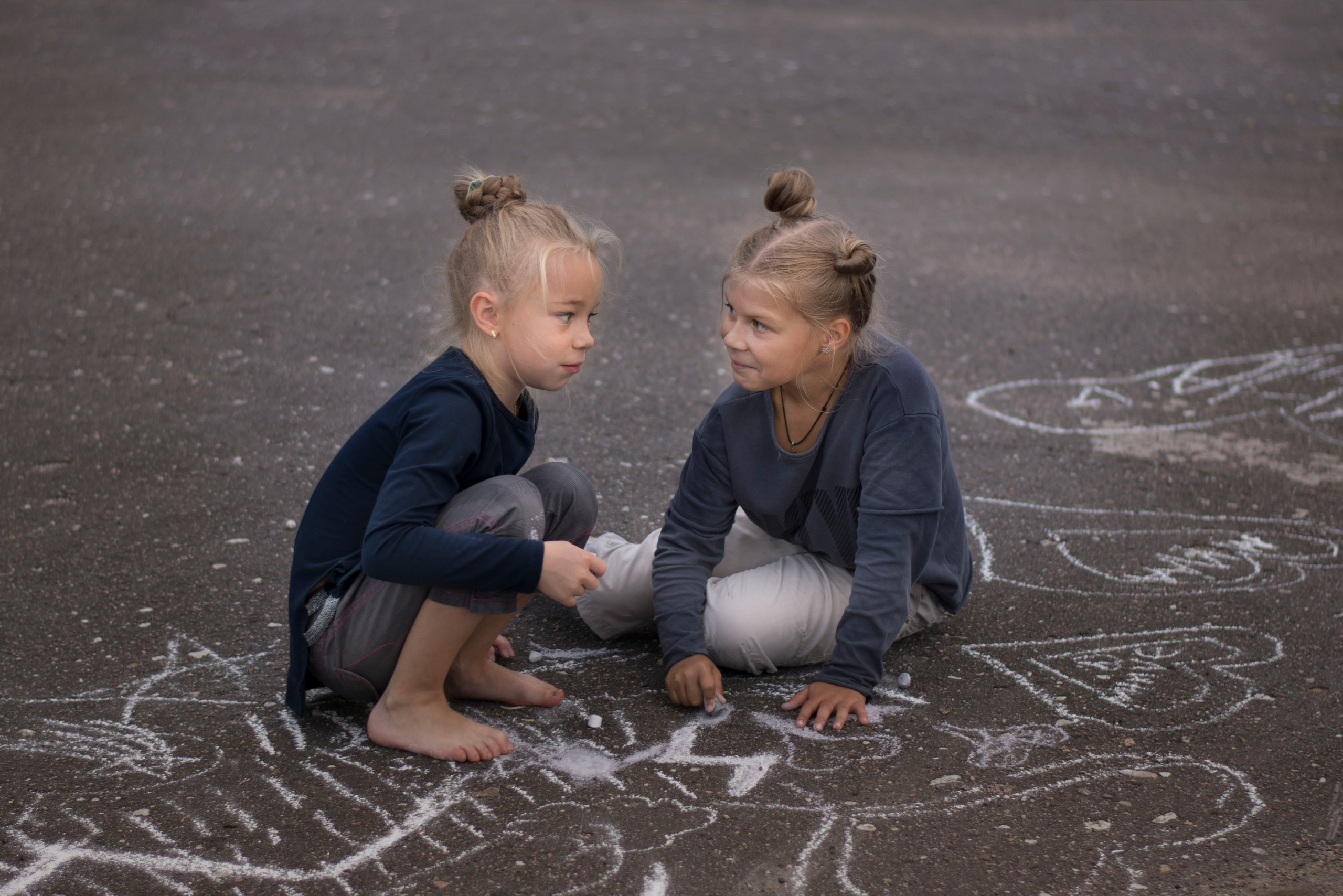 Рисунки на асфальте. Детская и семейная фотография. г. Луга, Татьяна Котова