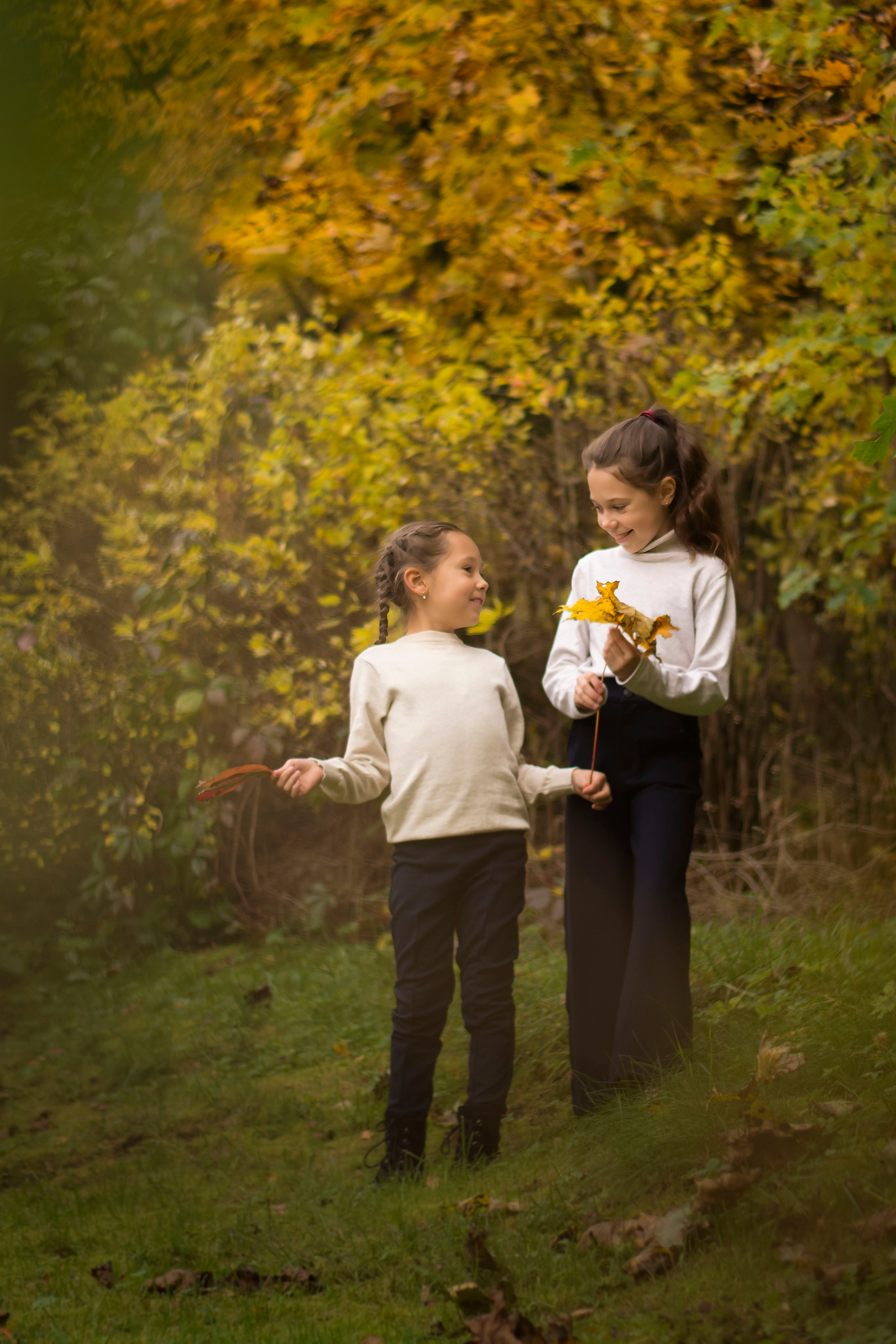 Сентябрь. Сестры. Детская и семейная фотография. г. Луга, Татьяна Котова