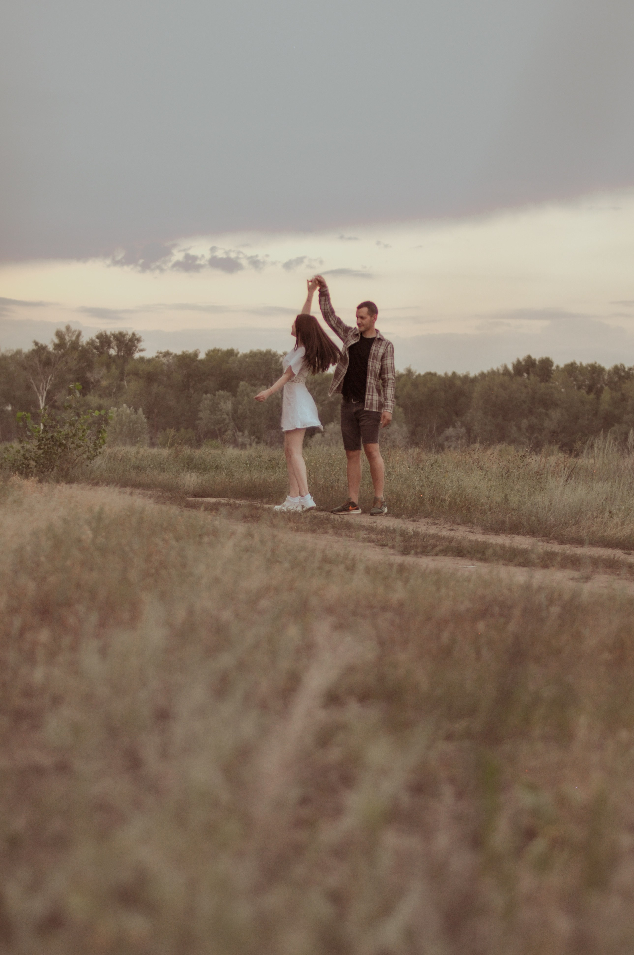 Лавстори на природе с машиной. Сохраню важные для тебя моменты
