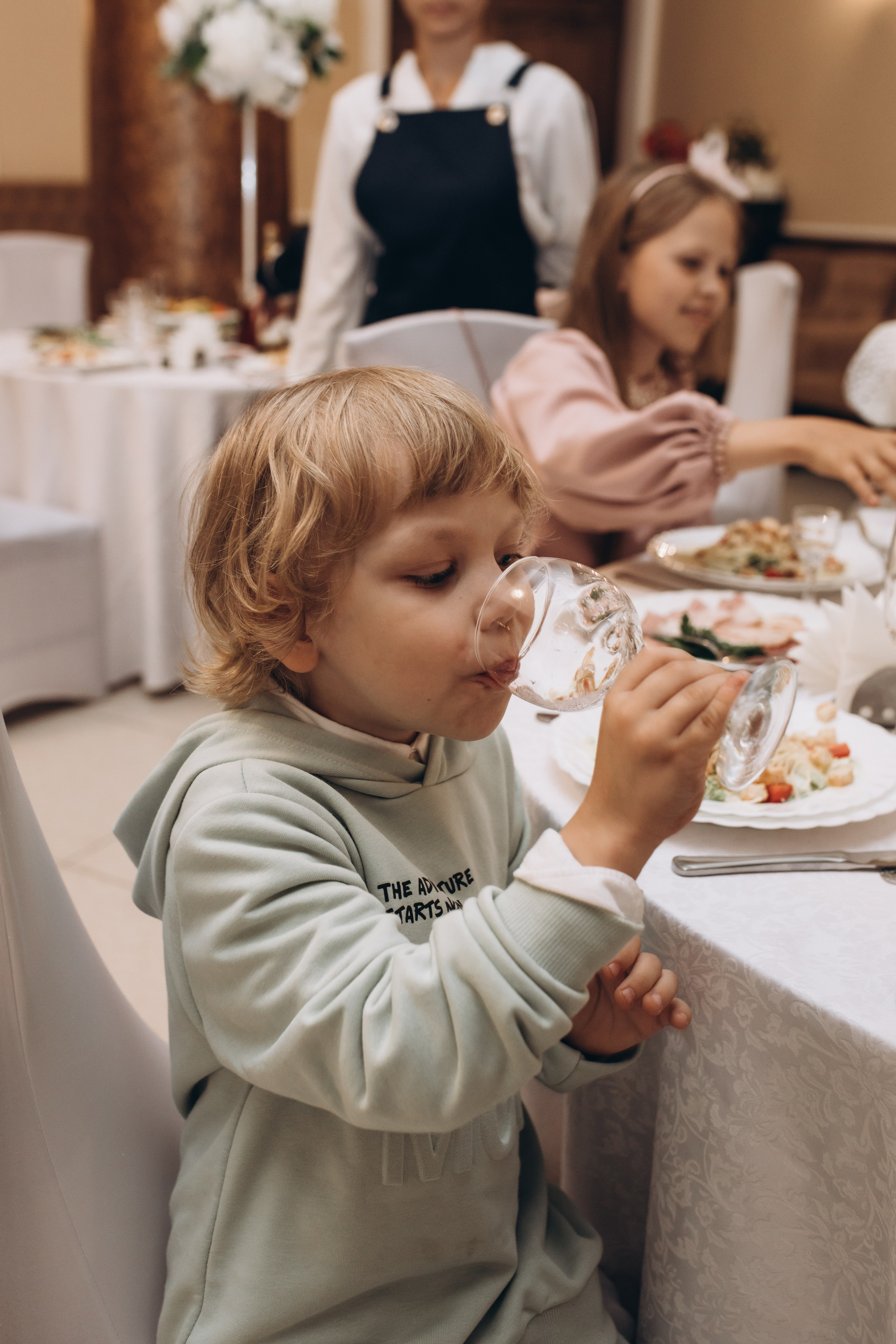 Антон и Алксандра (студия+ресторан). Семейный фотограф в Обнинске