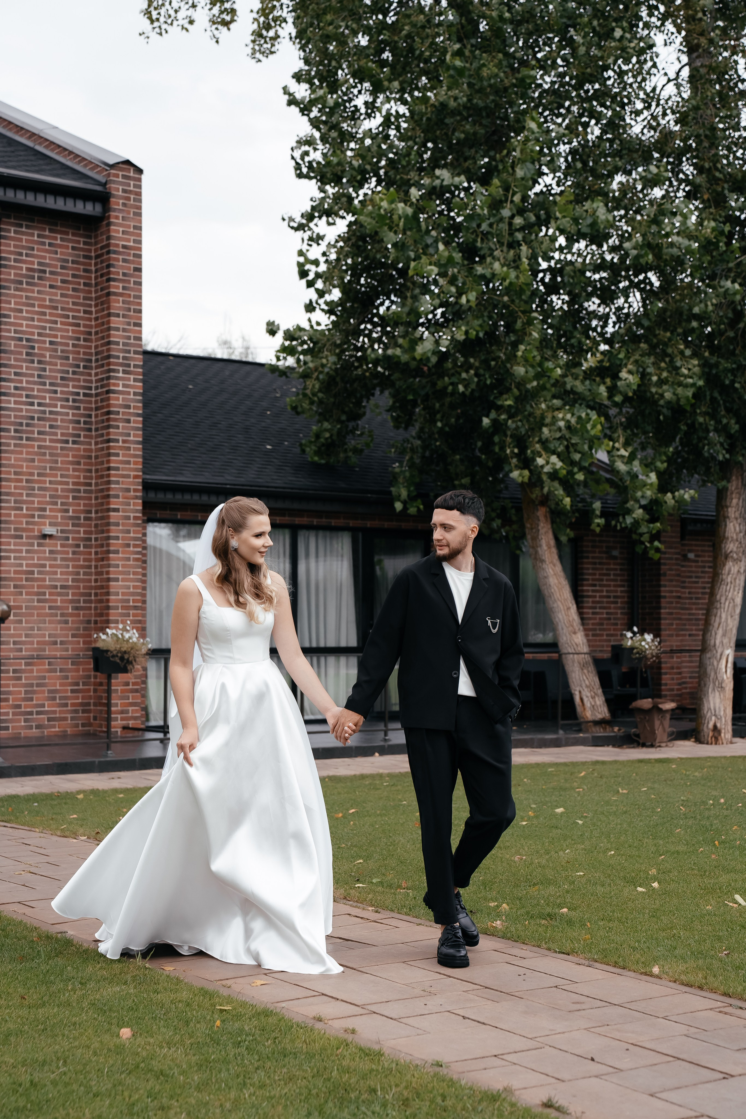 Денис и Алена_площадка Нет на Карте. Свадебный и семейный фотограф в Самаре Салахова Гулина