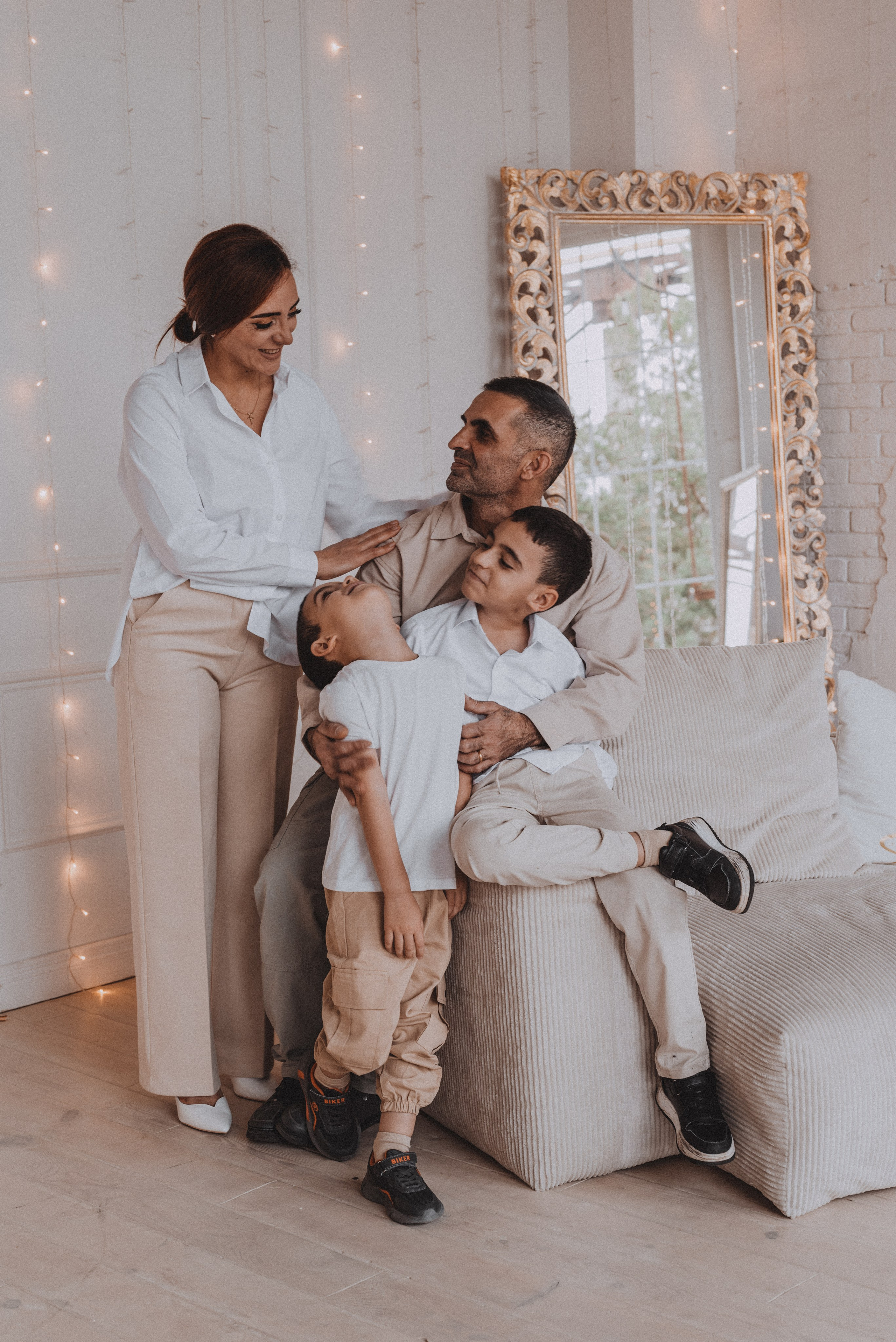 Алиса с семьей. Фотограф Кристина Пархоменко